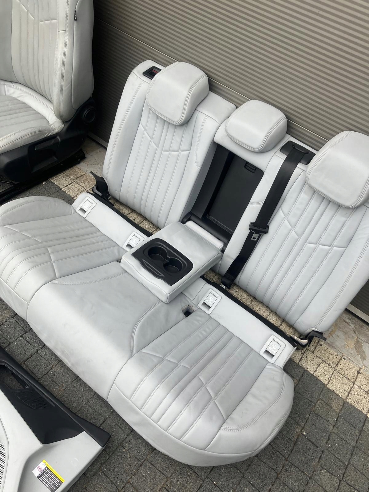 seats side PEUGEOT 308 T9 HB JASNA leather