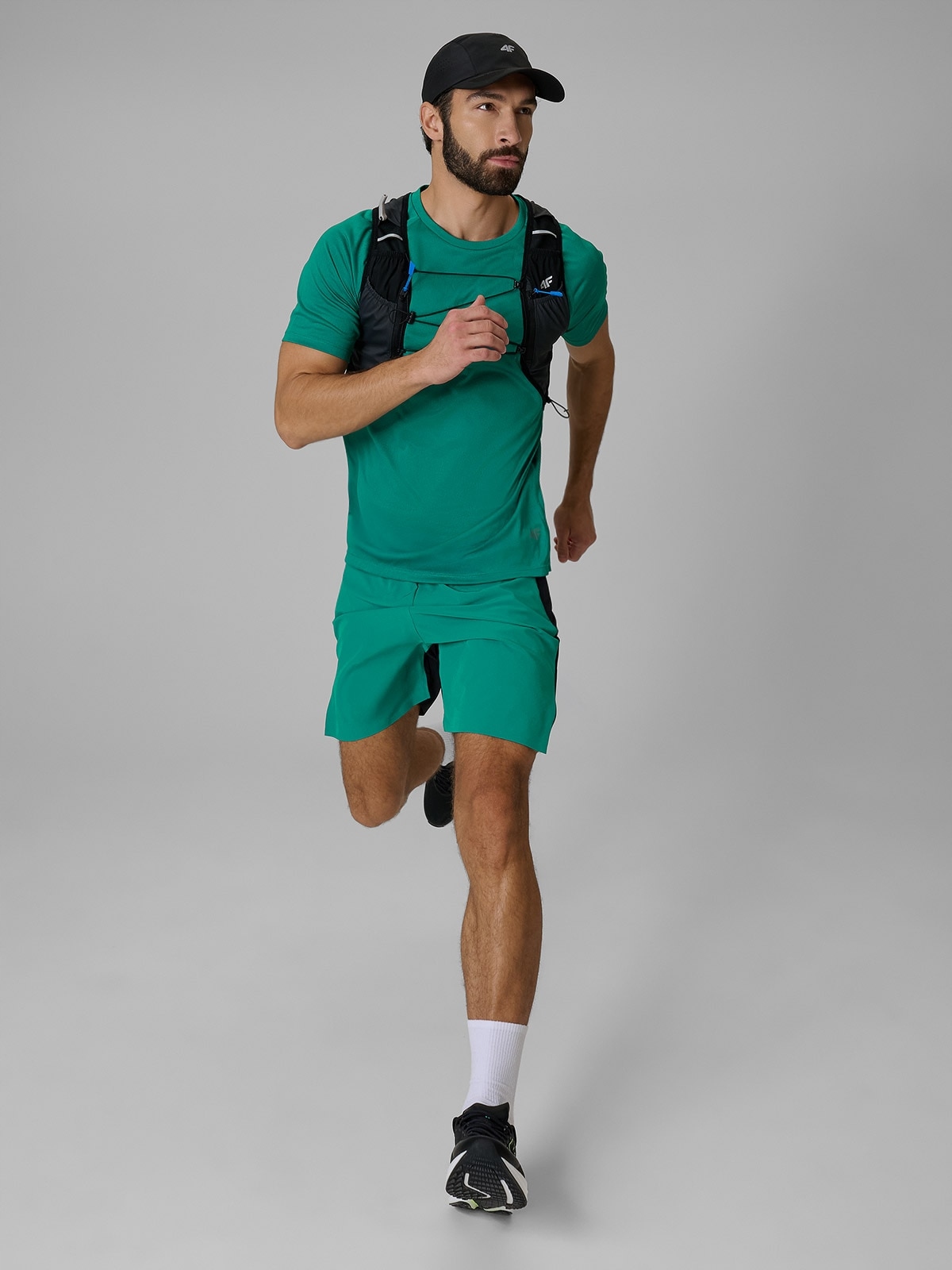 4F Kraťasy Zelené, Rychleschnoucí, S