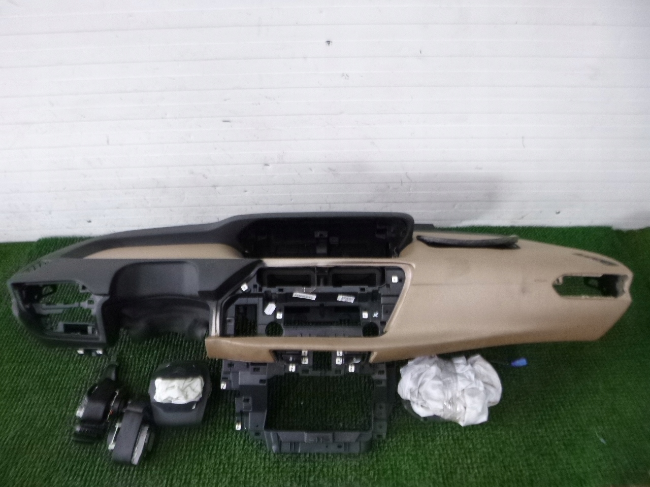 C4 Picasso II приладова панель консоль AIRBAG EU