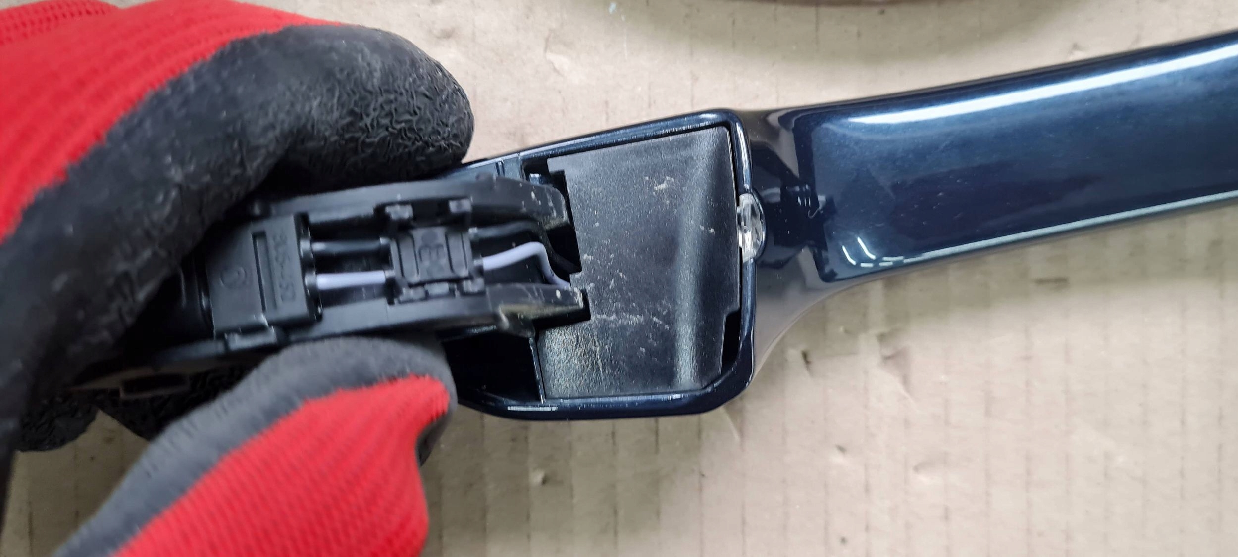 SQ8 4M RSQ8 Q8 handle door left front front rear part support LJ5L 4M8837205B
