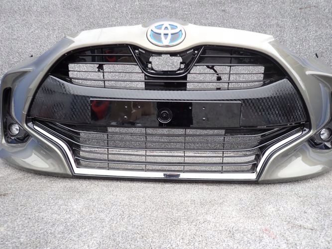 TOYOTA YARIS IV Frontstoßstange vorne