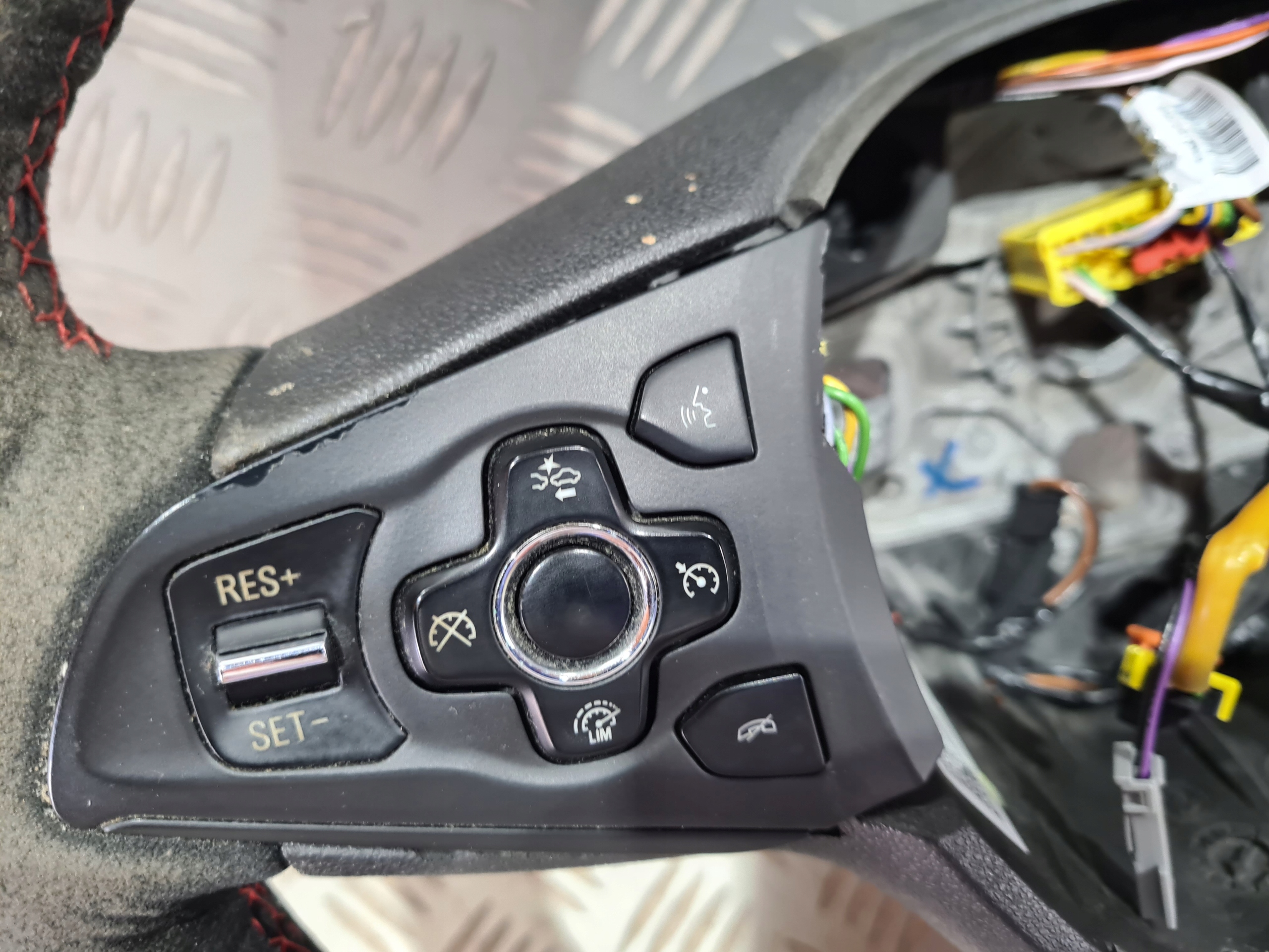 руль opel ASTRA K