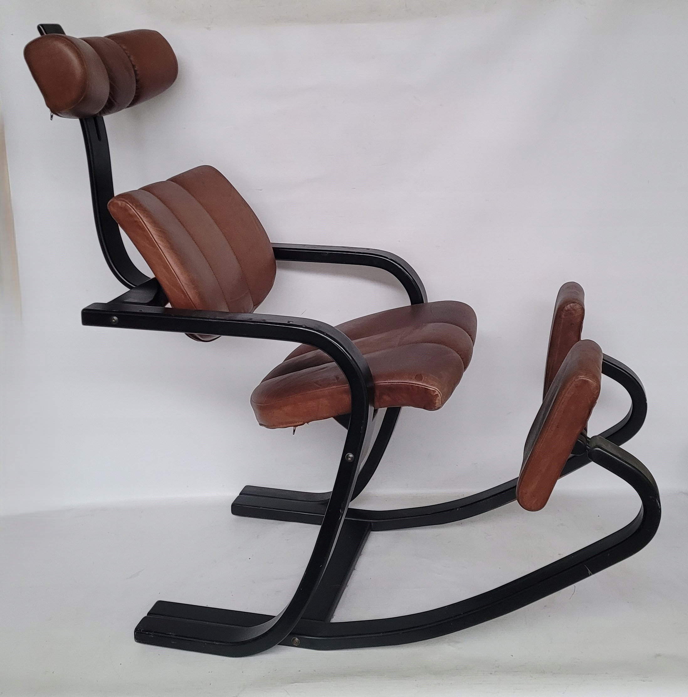 KLĘKOSIAD STOKKE DUO BALANS PETER OPSVIK KRZESŁO ERGONOMICZNE