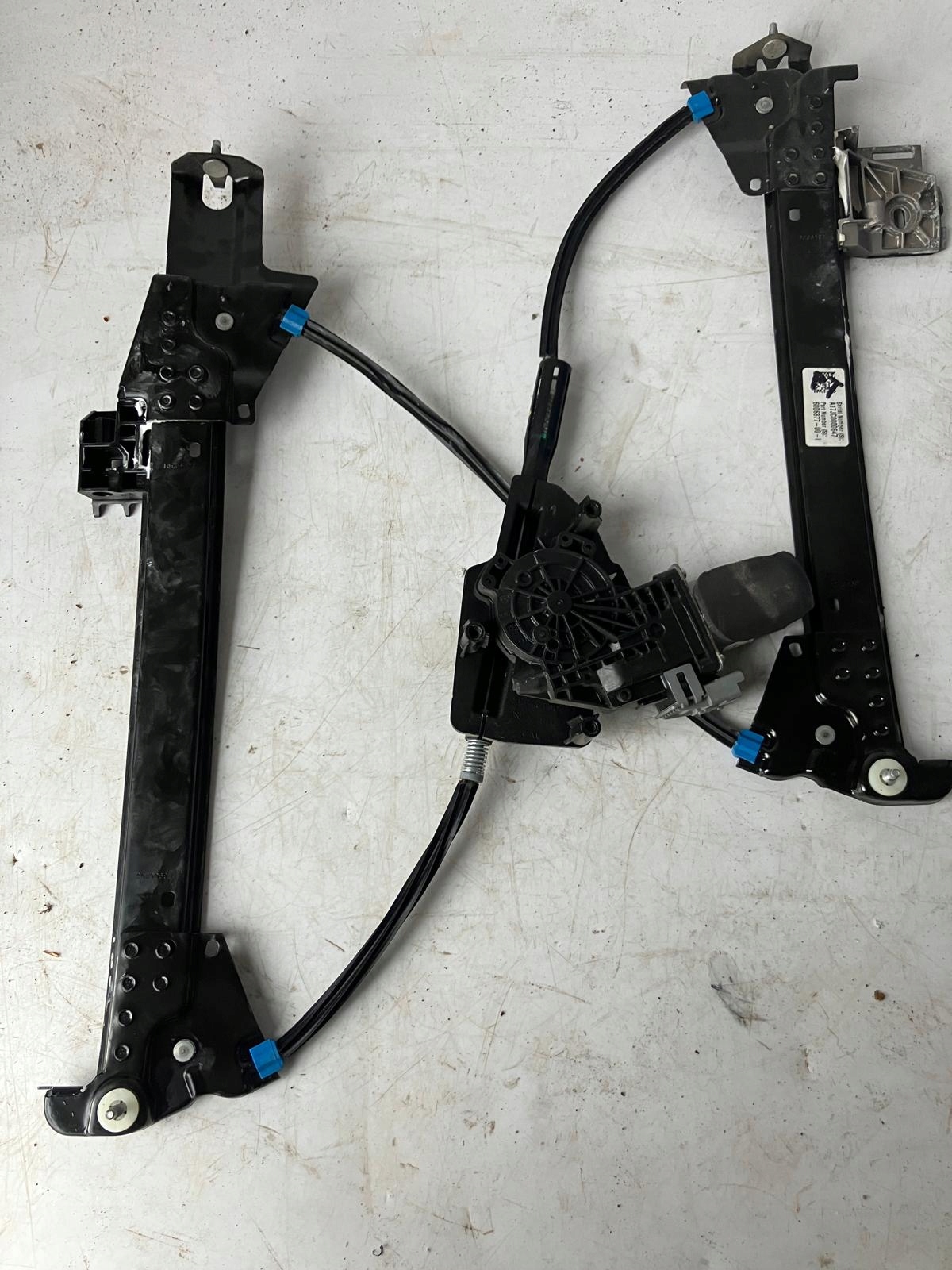 Mécanisme essuie glaces Droite Arrière TESLA MODEL S 6006377-00