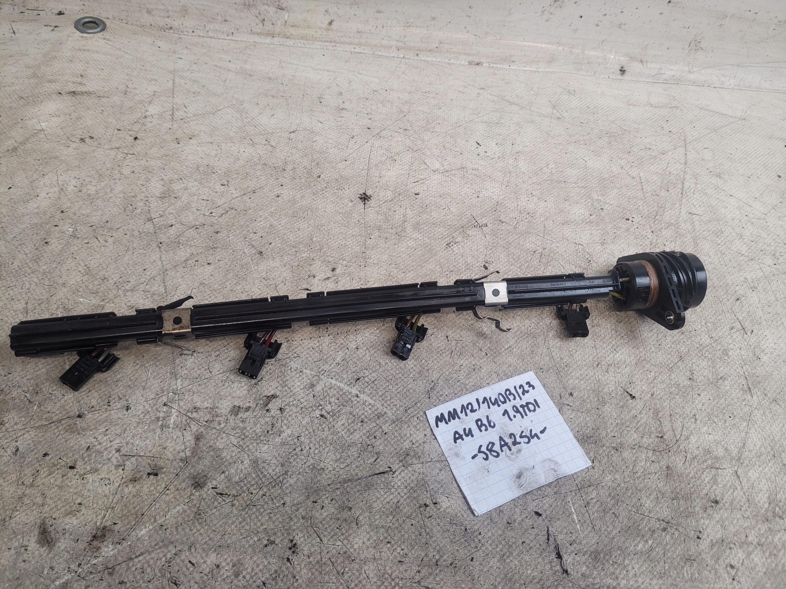 bundle POMPOWTRYSKOW VW AUDI A4 B6 1.9 TDI OE 038971803