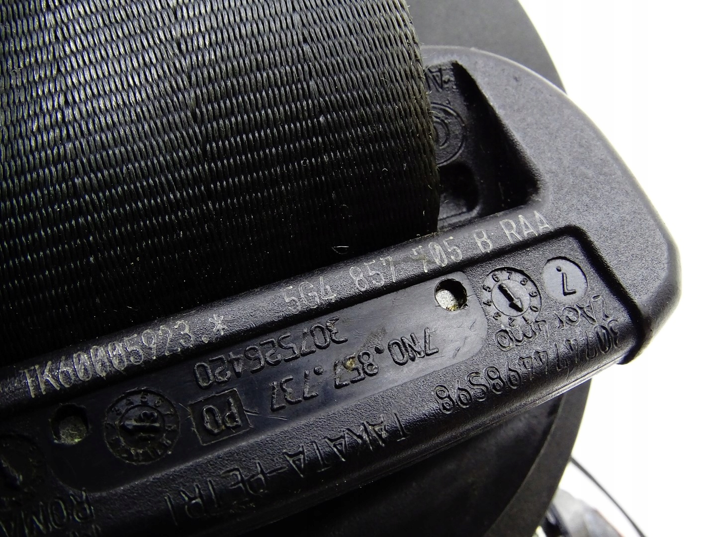 tension belt safety left front front driver´s VW GOLF VII 7 5G4857705B