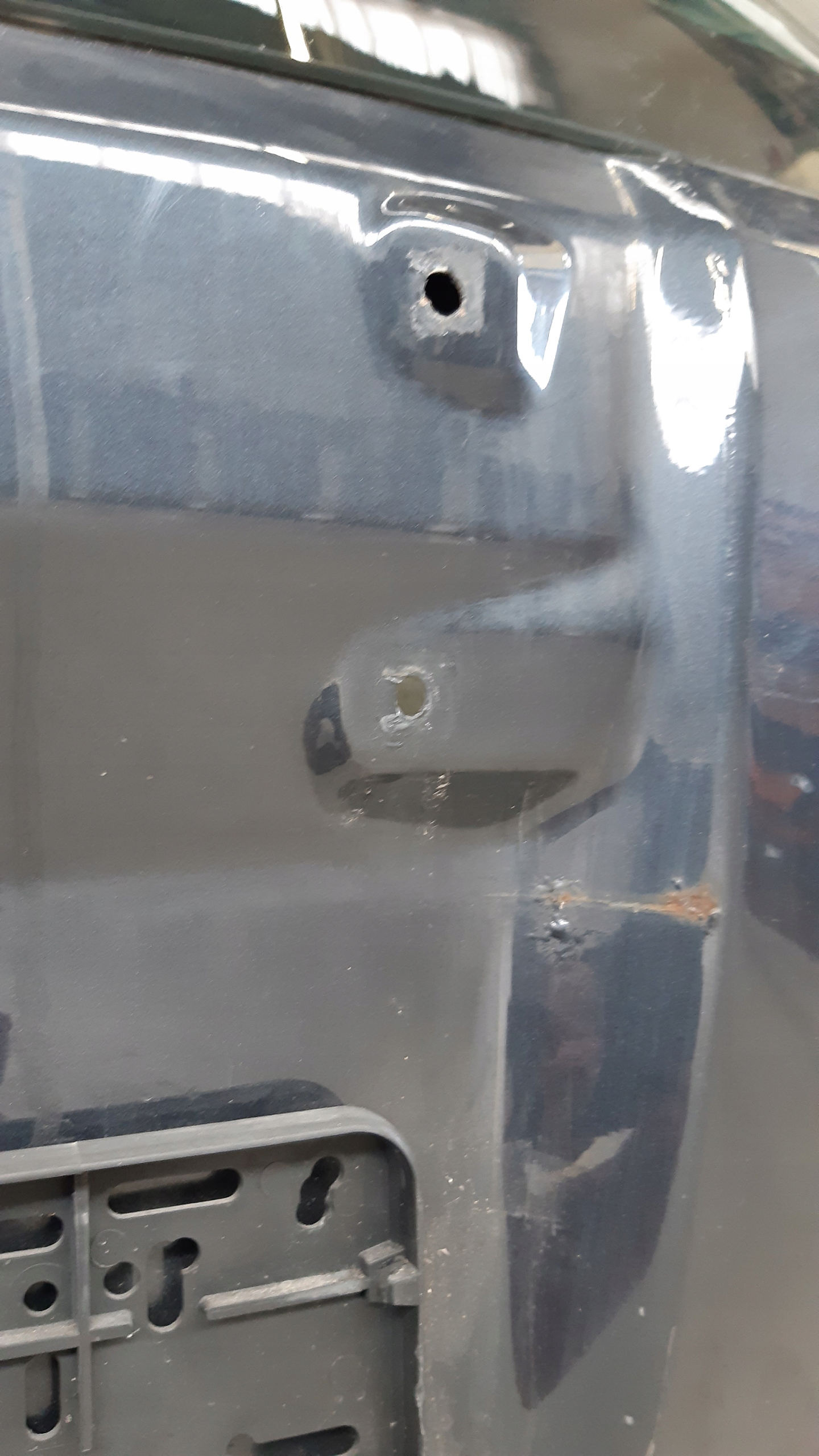 trunk door boot 88U Opel Antara