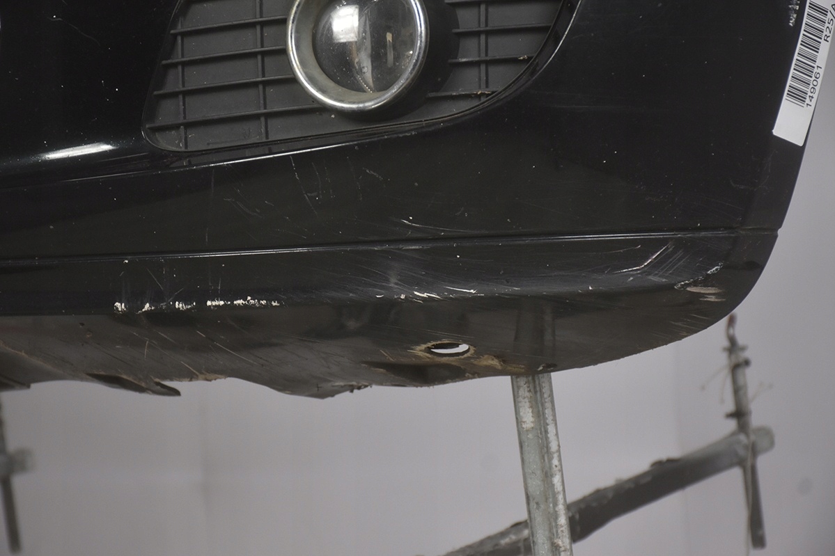 Frontstoßstange * vorne MERCEDES A W169 589