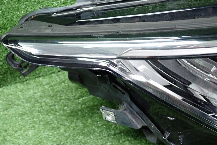 VW GOLF VIII LED 19- reflektor rechts Licht rechts