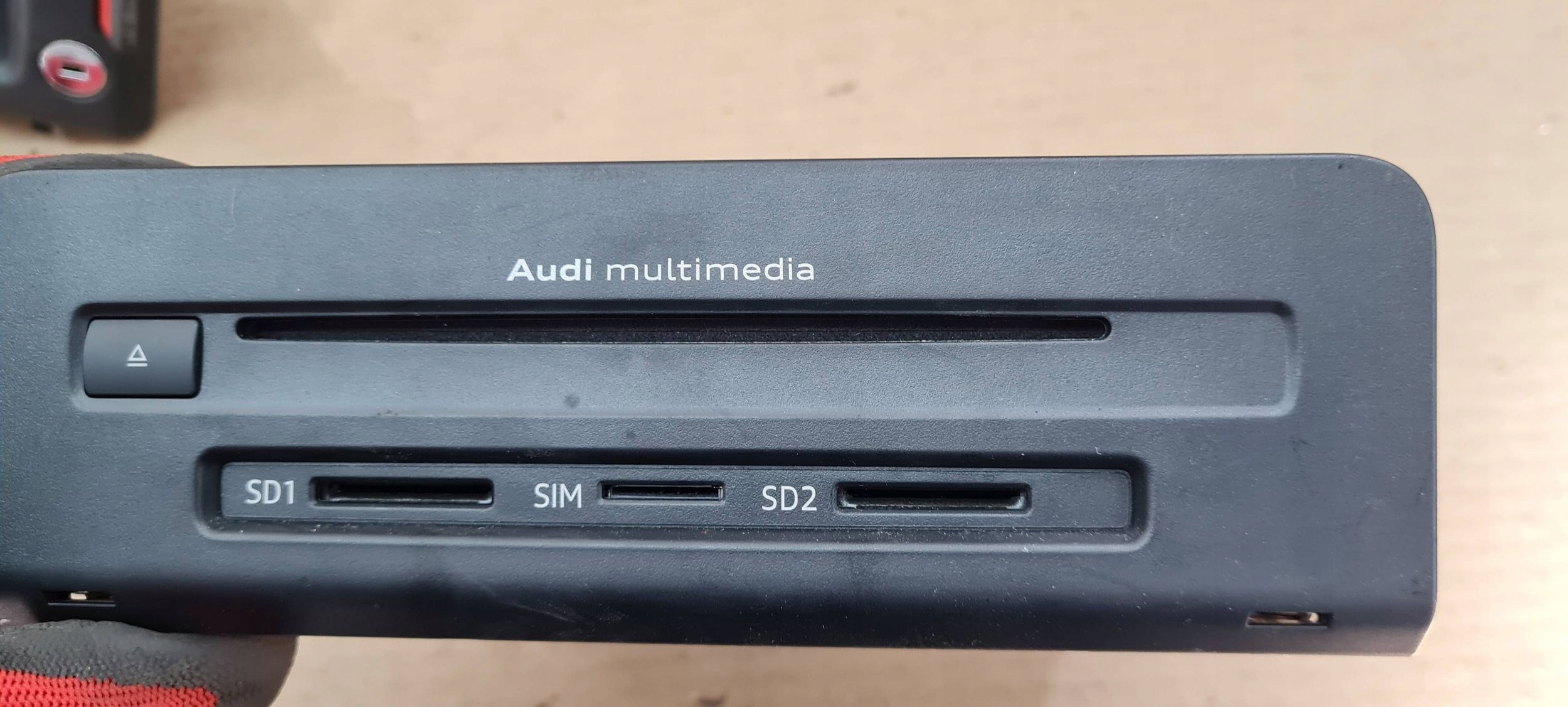 A4 B9 8W MULTIMEDIA player 2X KART SD SIM NAVI navigation devices 8W0035192 A5 8W