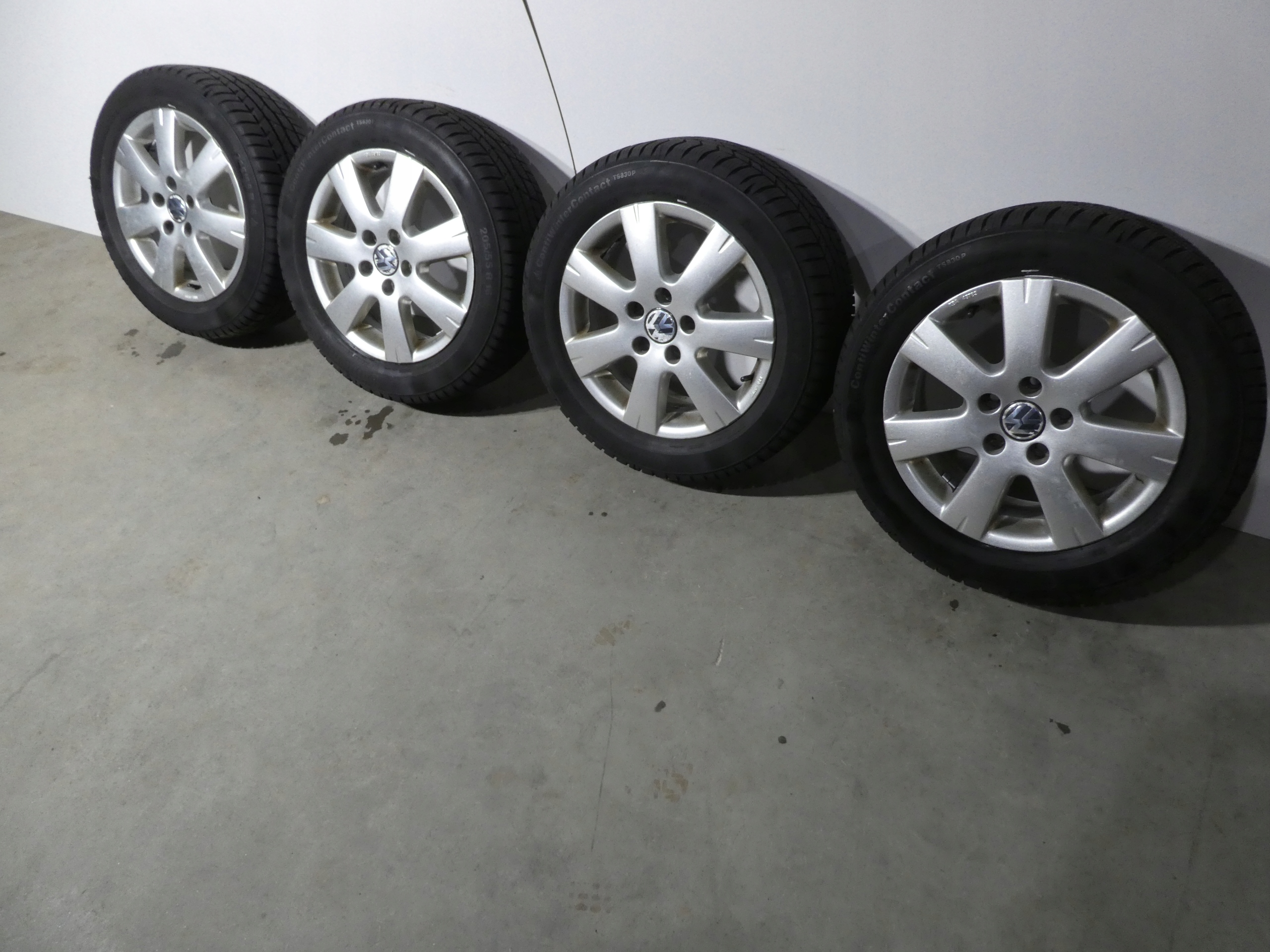 4X wheels discs tyres VW 5X112 1T4071496 2017R 205/55/16