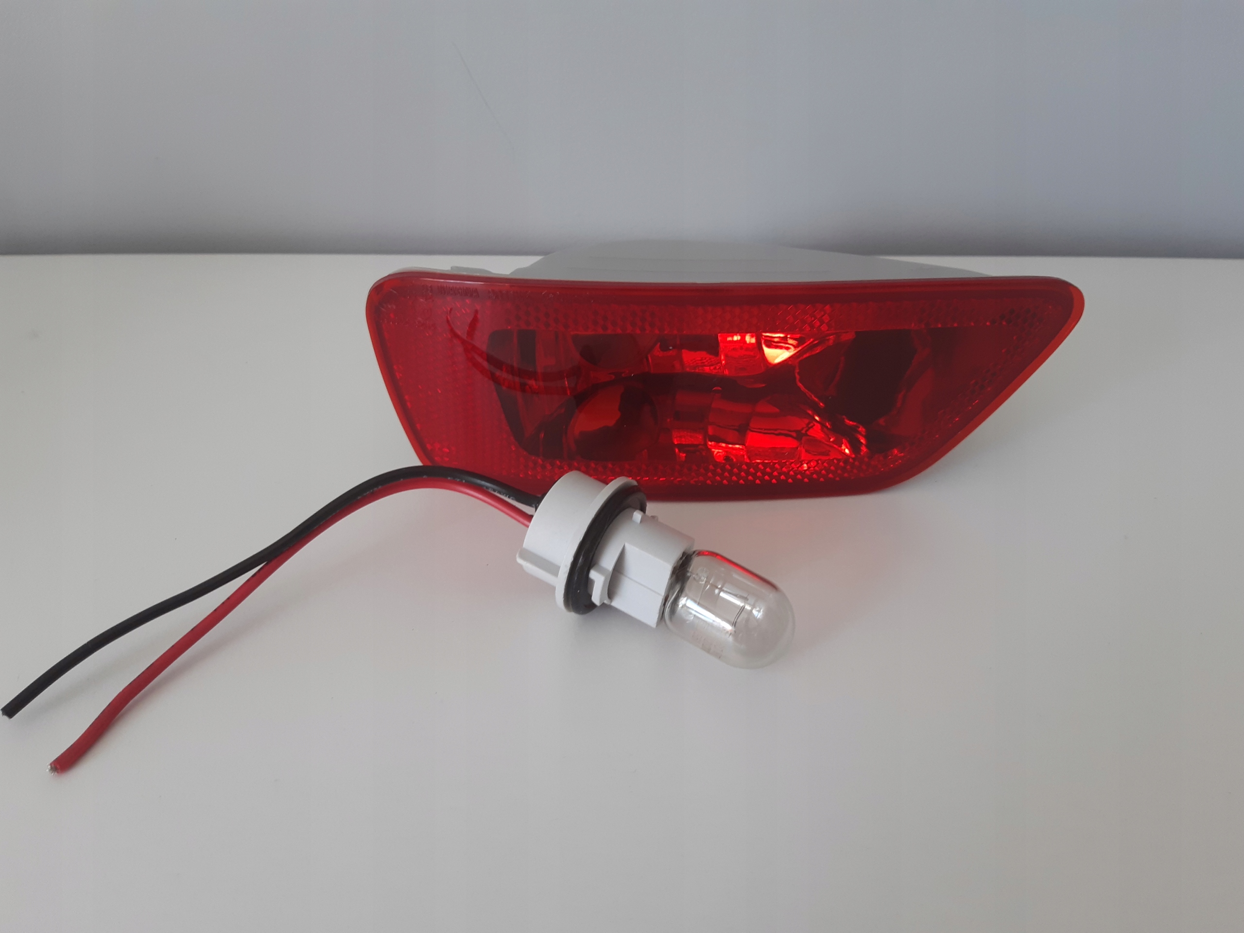

Lewa Lampa Przeciwmgielna Dodge Journey 2011-18
