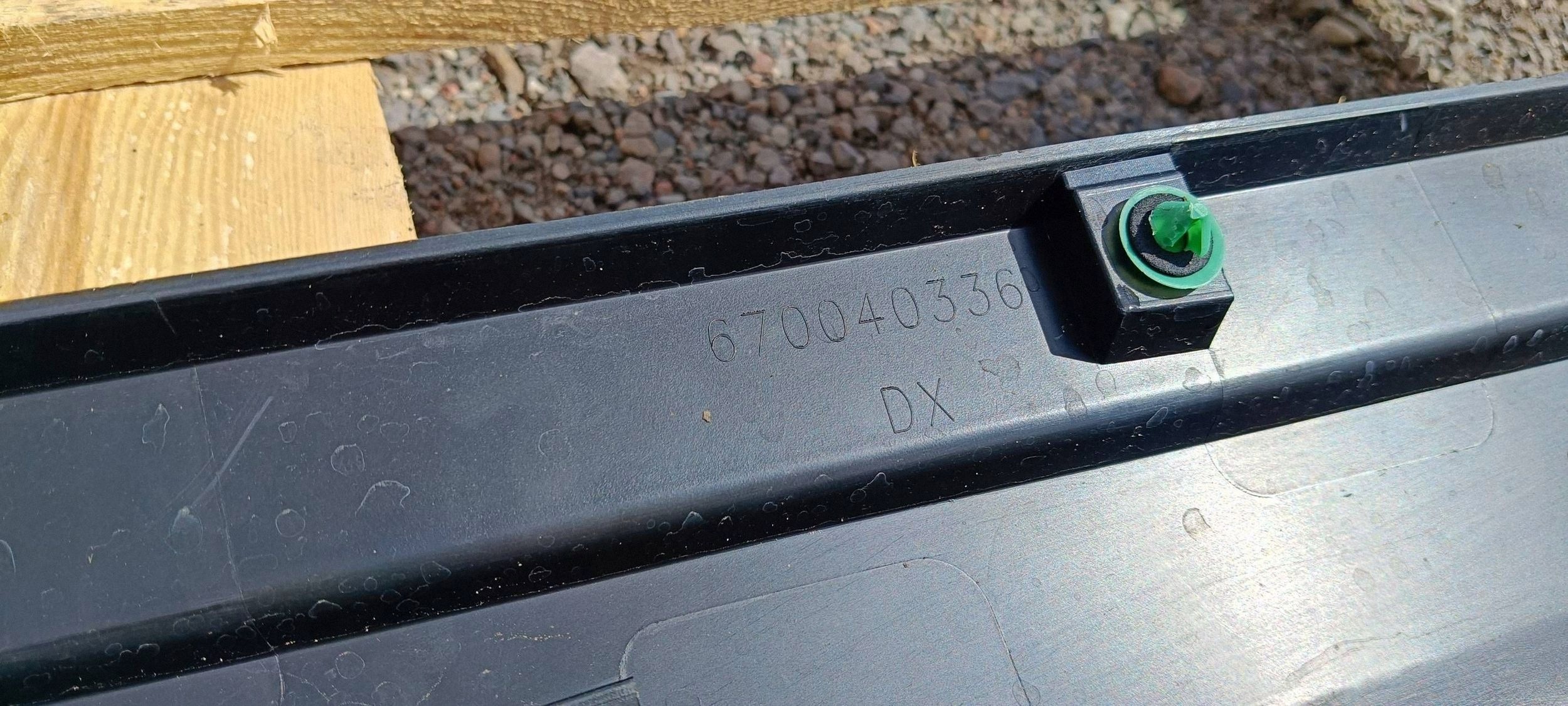 cap threshold threshold moulding right Maserati Levante 2017