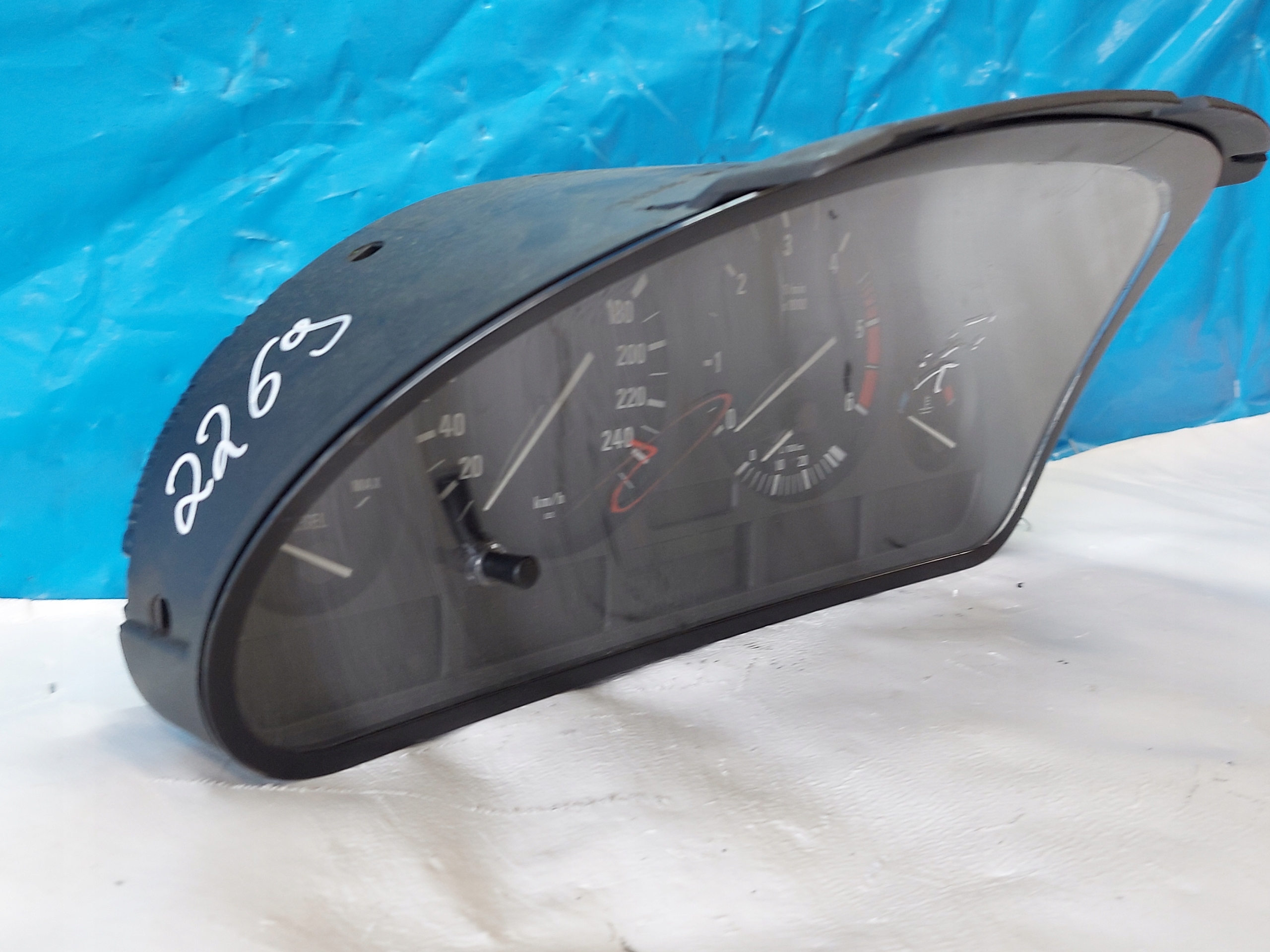 dials clock BMW E39 2.5 D 62116903800