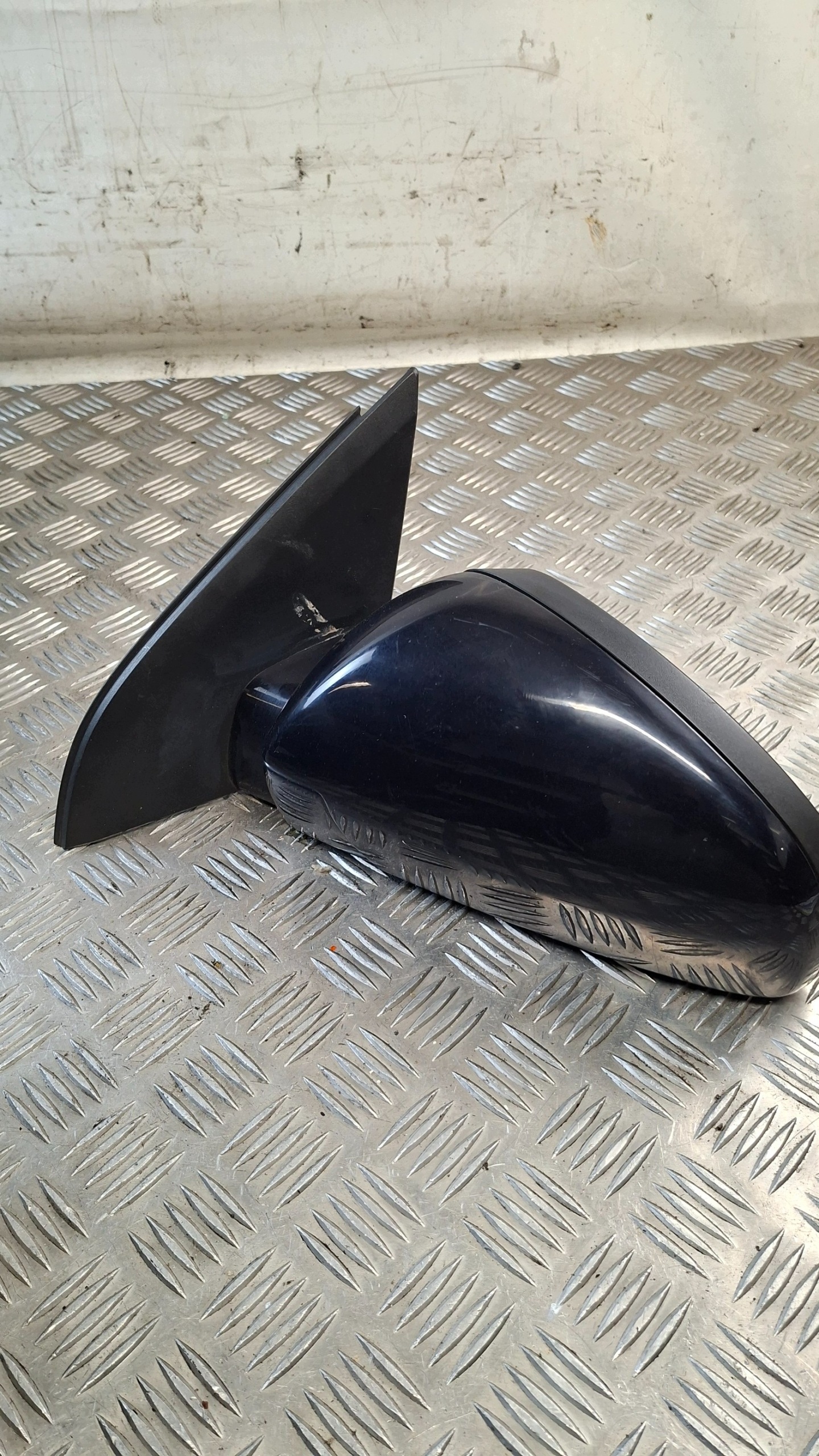 mirror left 13PIN OPEL SIGNUM 24437204