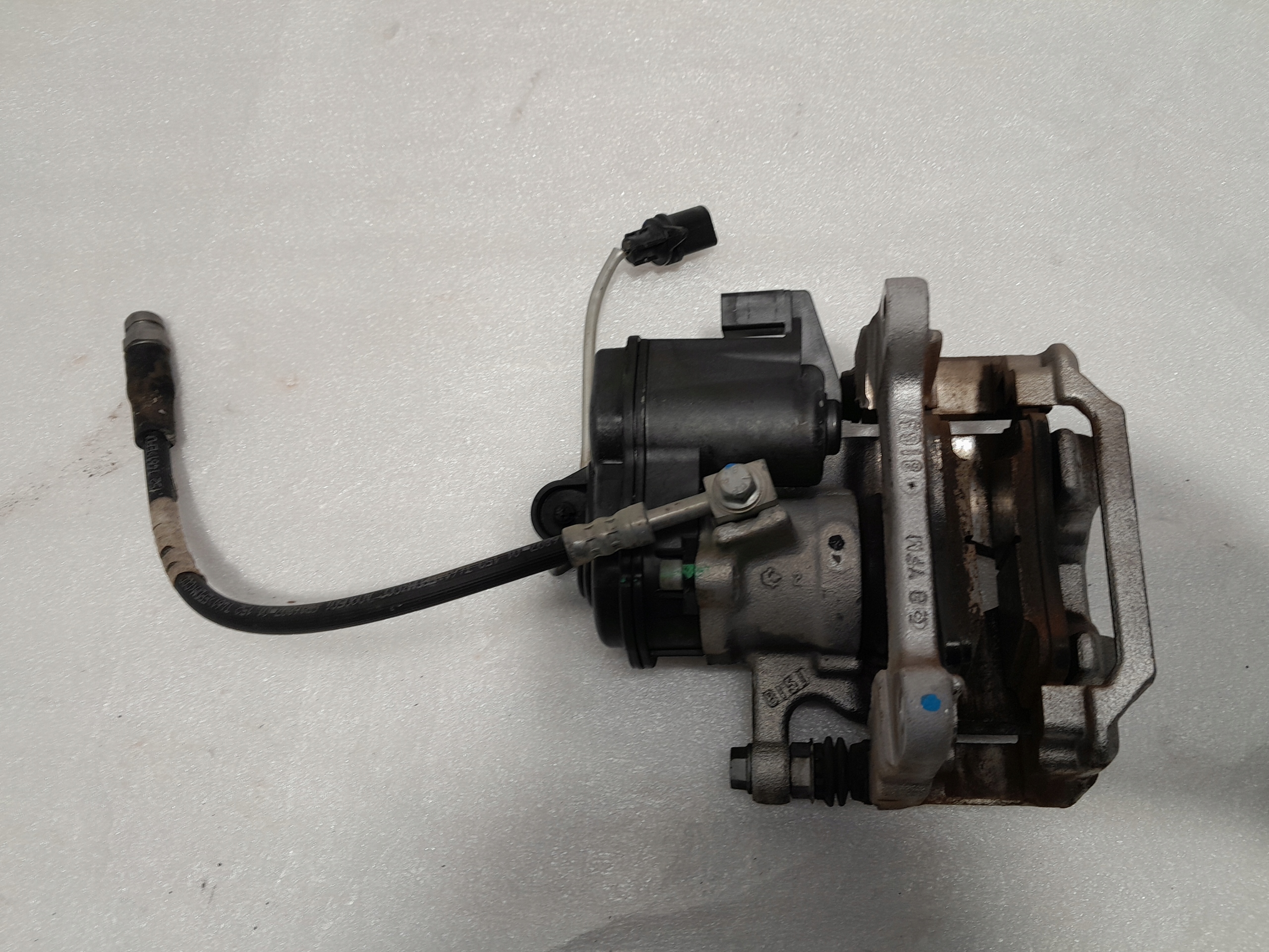 AUDI Q5 80A caliper brake right rear part 80A615406A