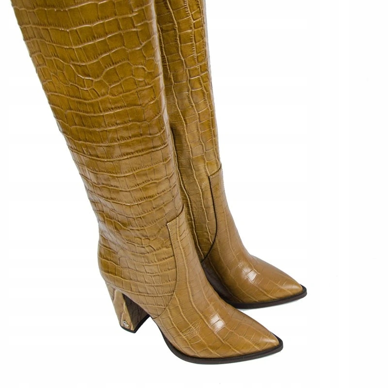 CARINII B5967 KOZAK KLASYCZNE SKÓRA LICO BEŻOWE 39 Płeć kobieta