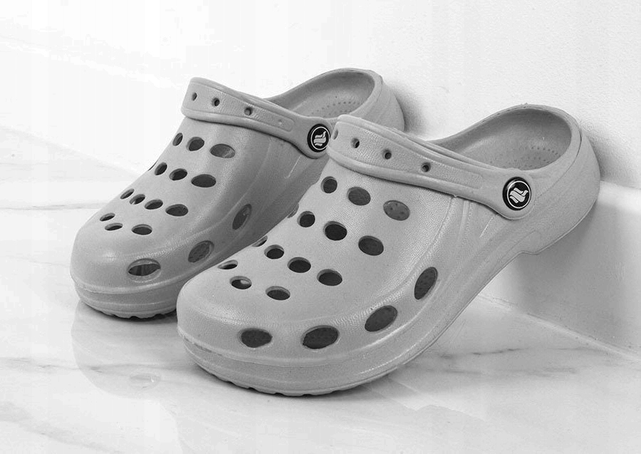 SZARE LEKKIE KLAPKI CHODAKI KROKSY MEDYCZNE 37 Rozmiar US 6.5