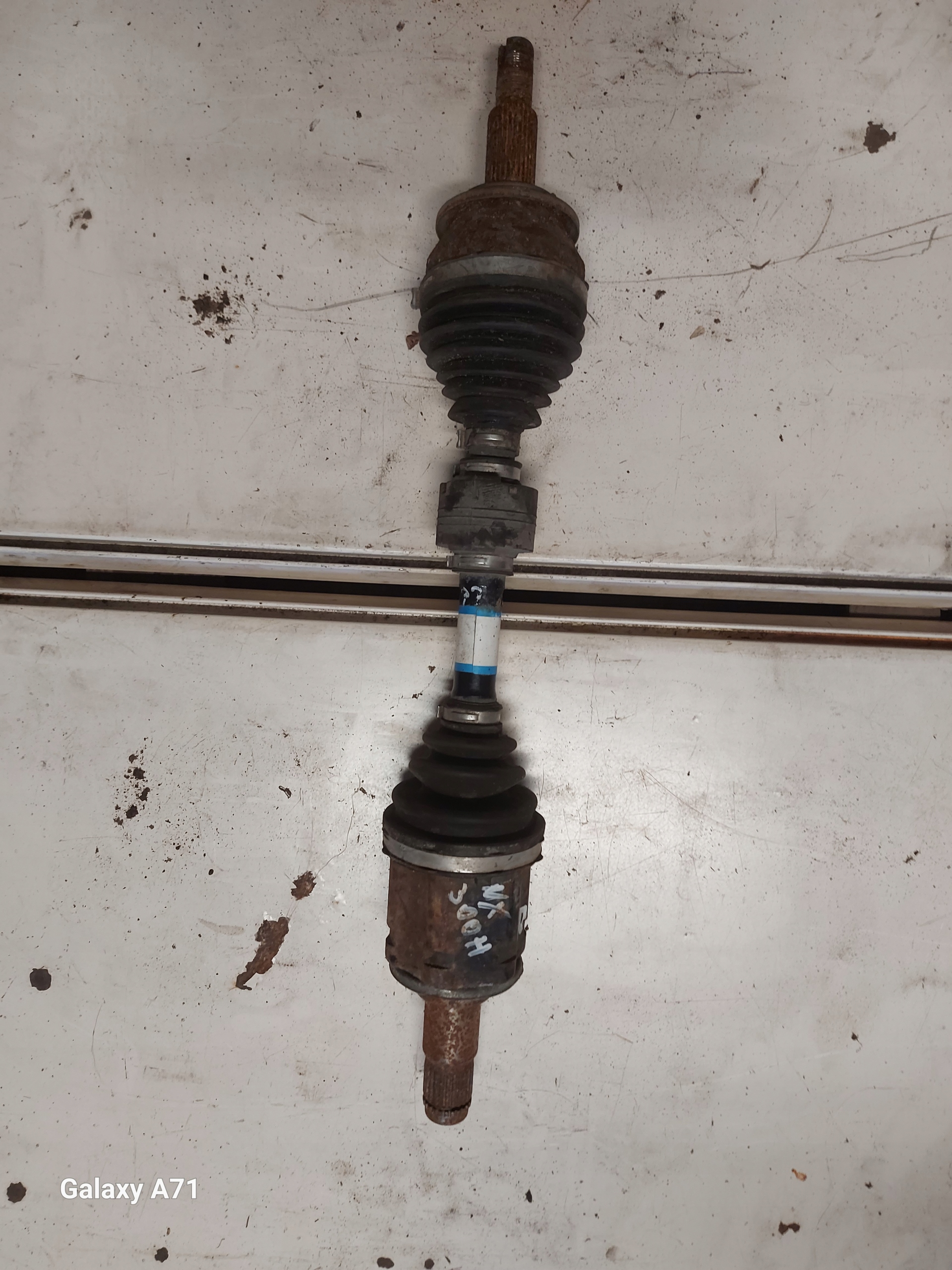 semi-axis left rear part 300H HYBRID Lexus NX and (2014- 2021 )