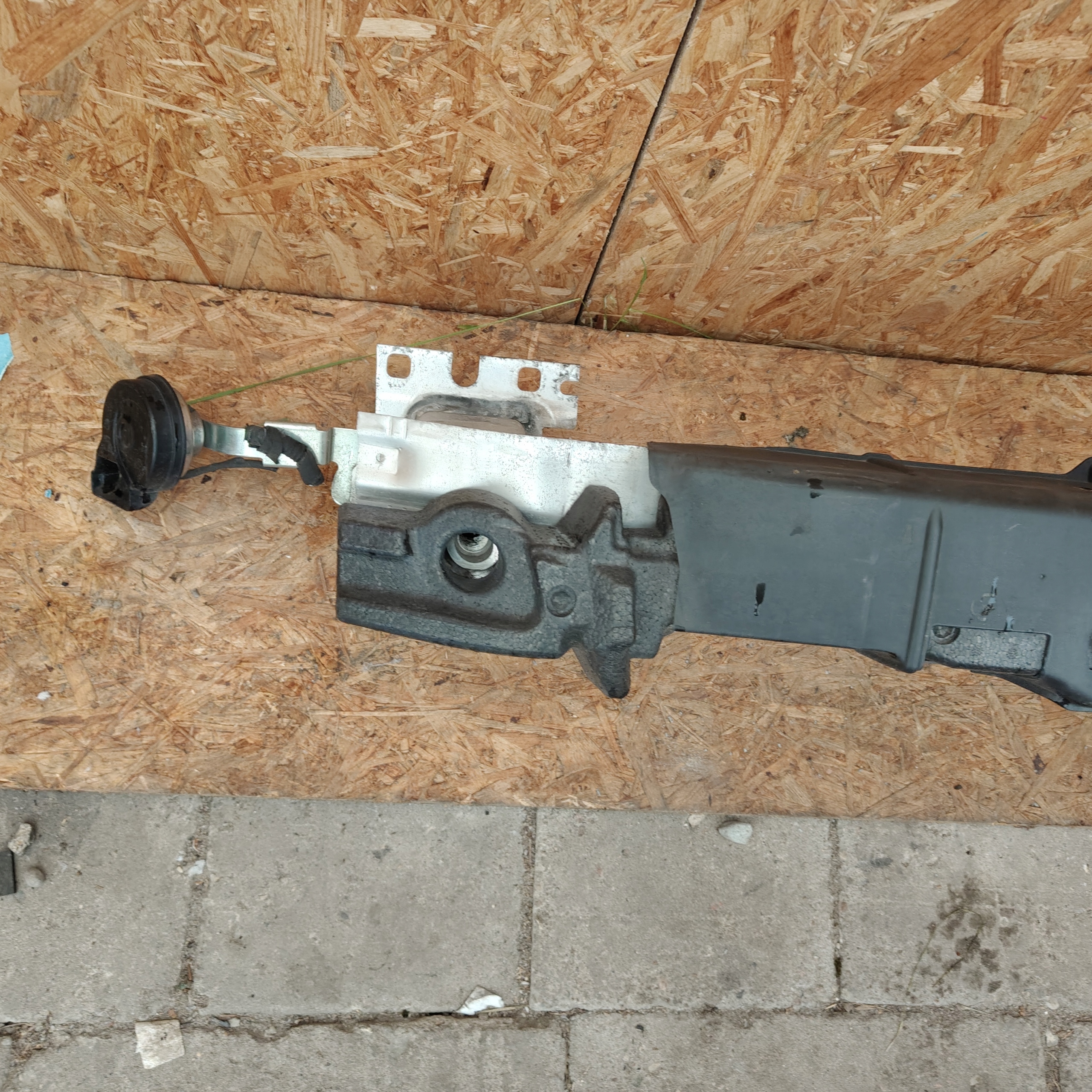bumper support front AUDI A3 8V SPORTBACK complete