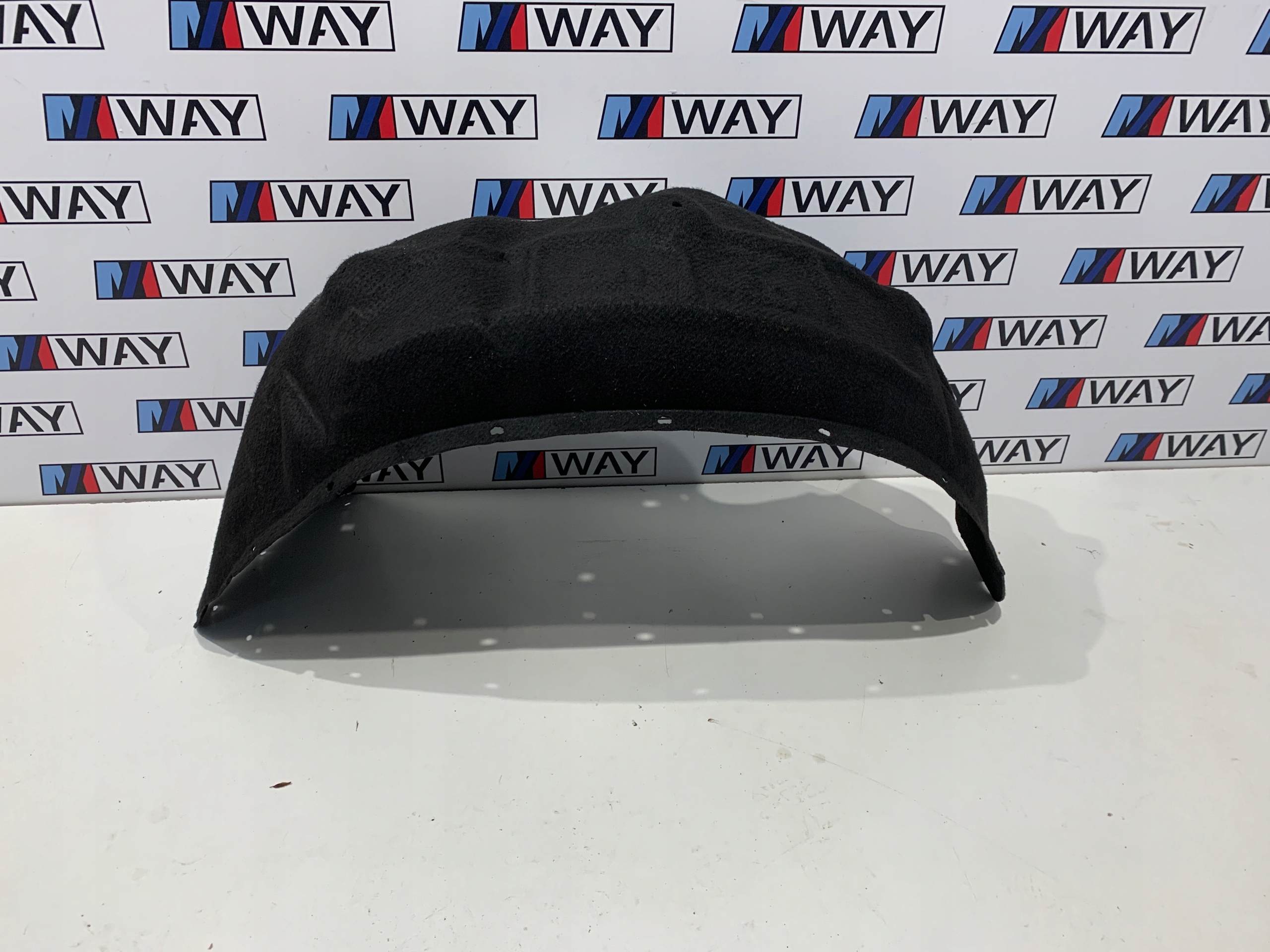BMW X1 E84 cover mudguard right rear. right rear part original 2990088