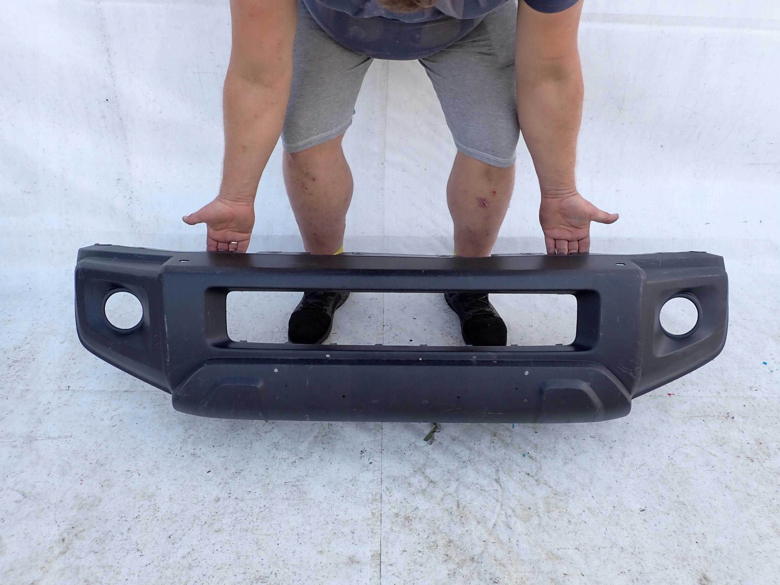 SUZUKI JIMNY IV 18- bumper front front