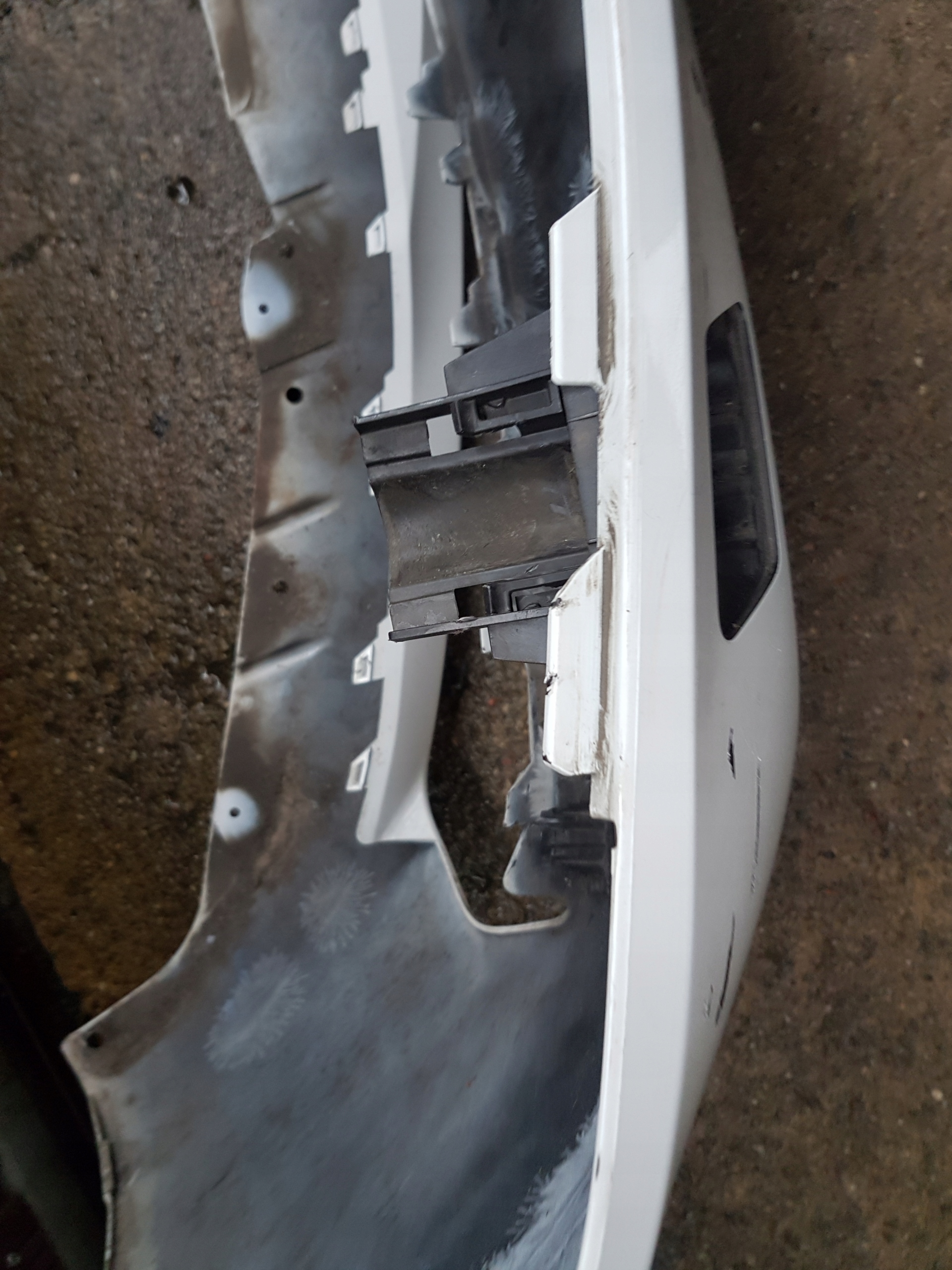 Frontstoßstange vorne BMW SERIA 6 G32 7466141