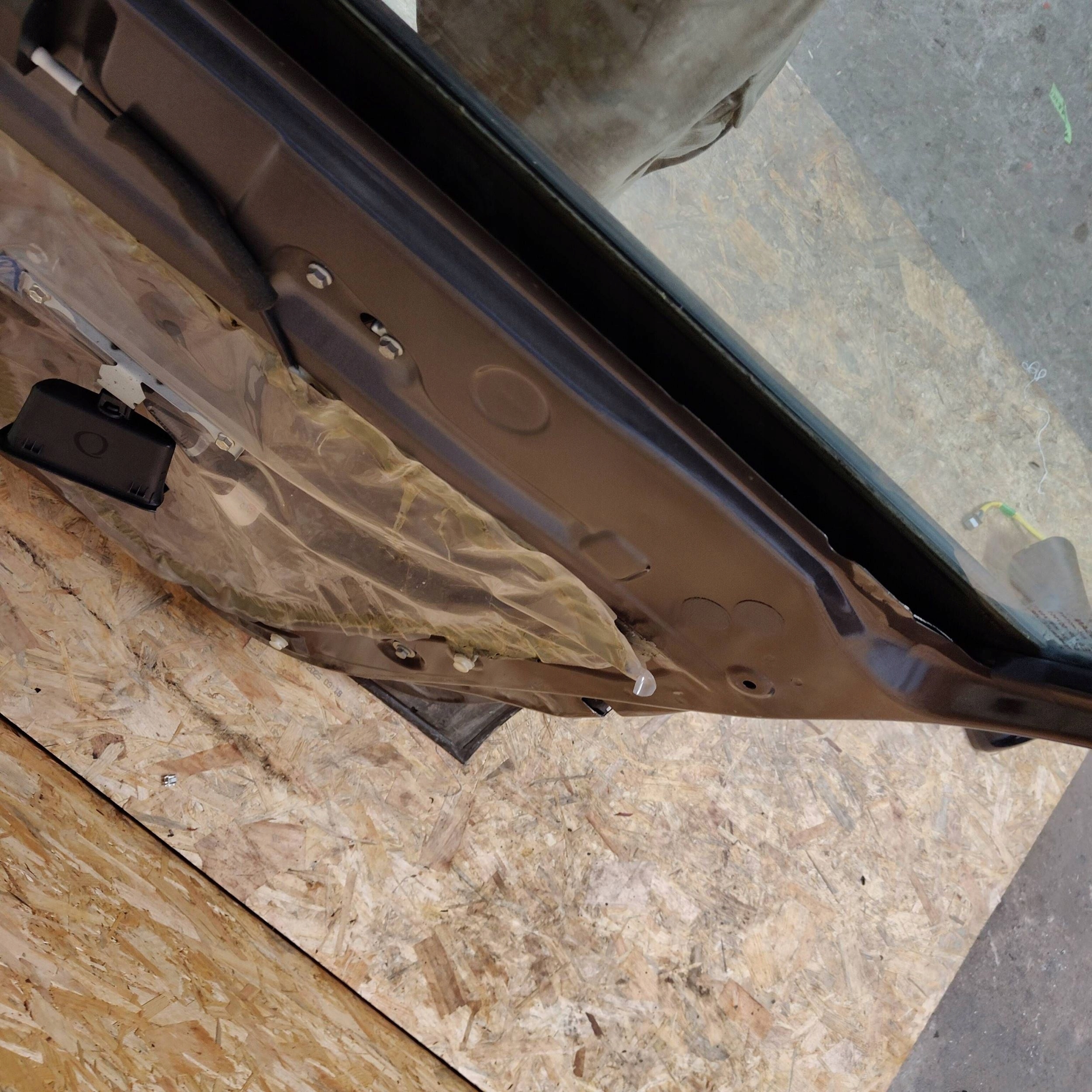 door front front side right Nissan Juke and F15