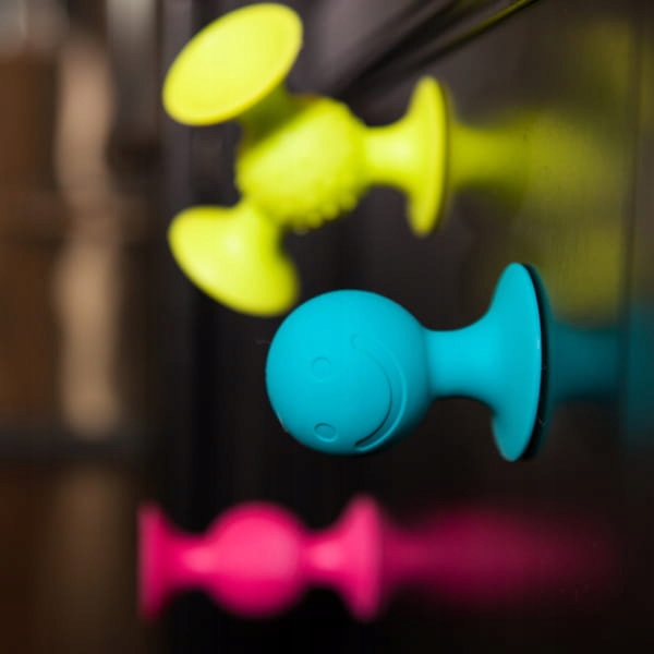 BOBO PRZYSSAWKI GRZECHOTKI PIPSQUIGZ FAT BRAIN TOY Wiek dziecka 6 m +