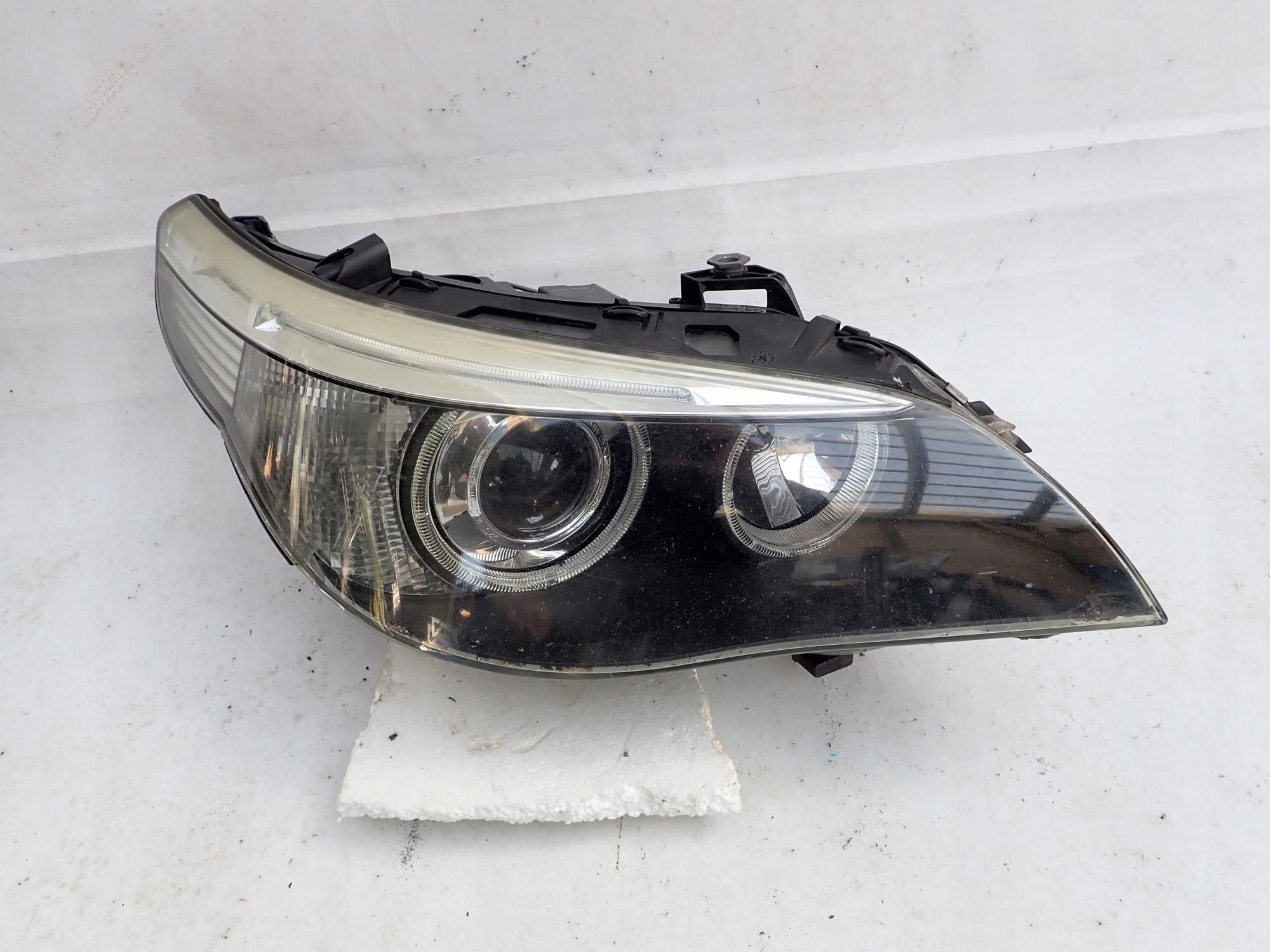 BMW 5 E60 E61 03-07 light front front right