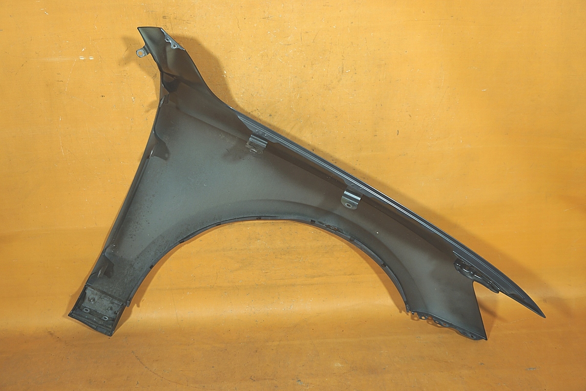 Audi Q5 8R LIFT 47KM S Line Błotnik PRZÓD Przedni LEWY 8r0821105a LZ7S Numery katalogowe zamienników 8r0821105a