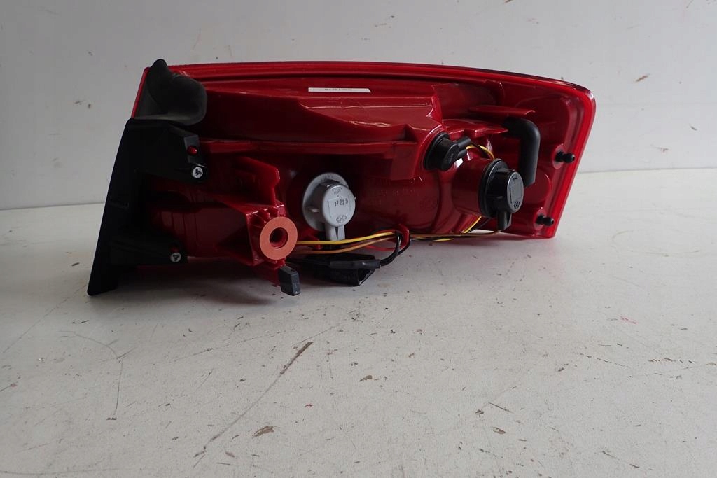 light rear part rear left AUDI A5 08-12 SPORTBACK 8T