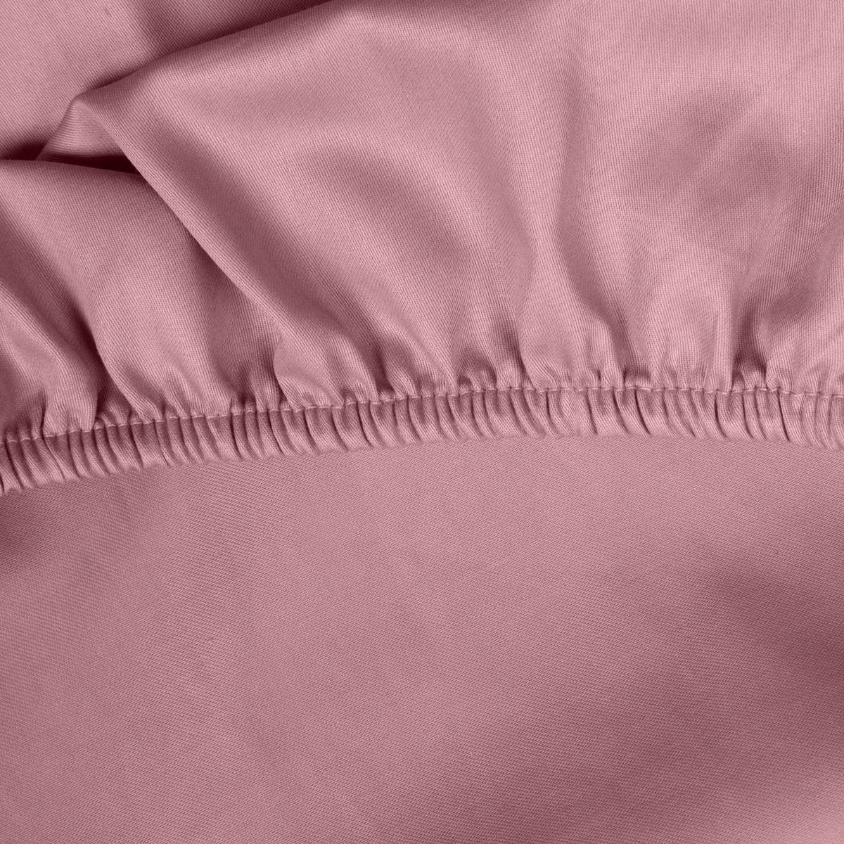 Prześcieradło satynowe z gumką 160x200 PUDER Rodzaj prześcieradła z gumką