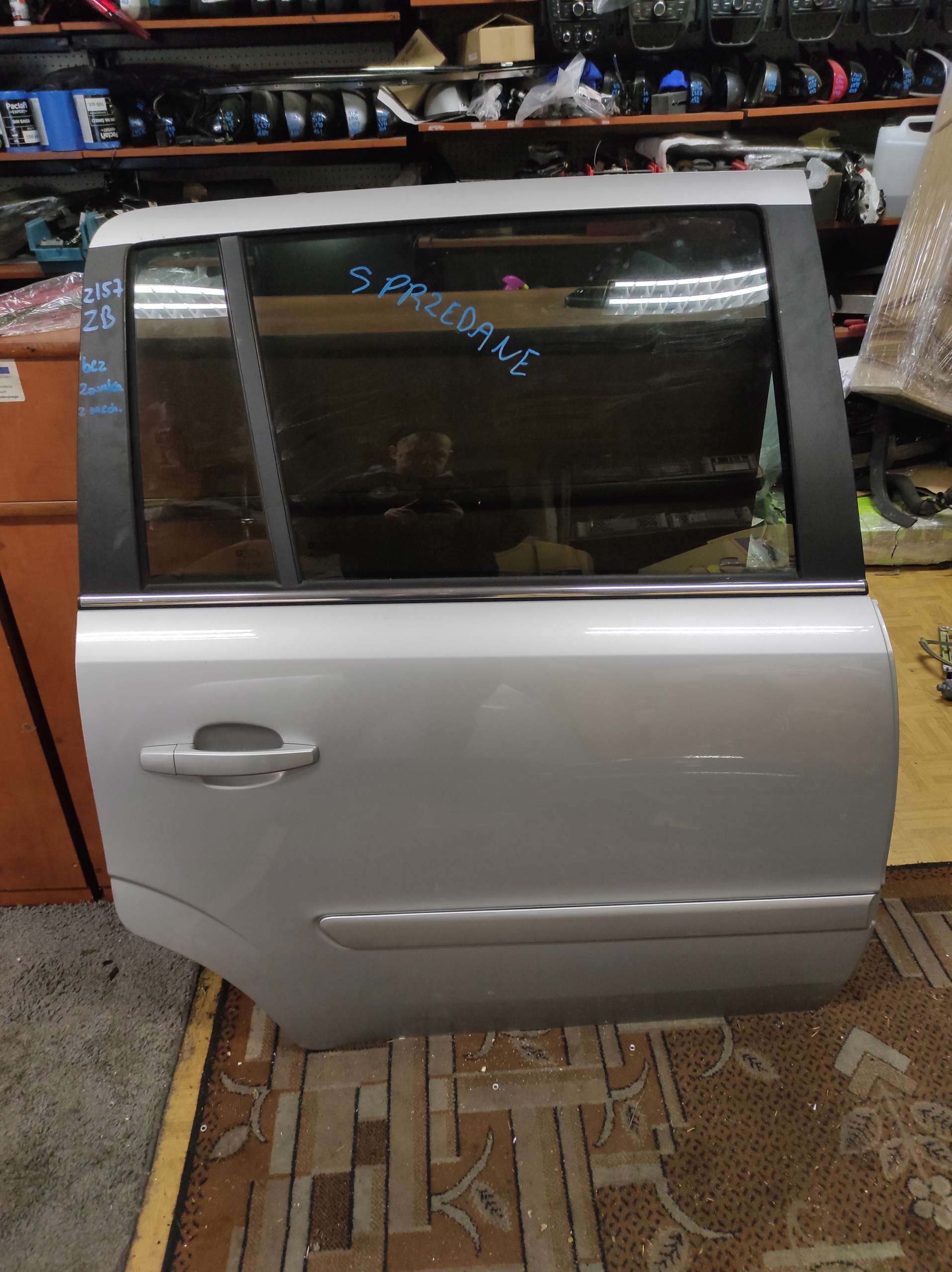 OPEL ZAFIRA B door rear part right Z157 unprotected