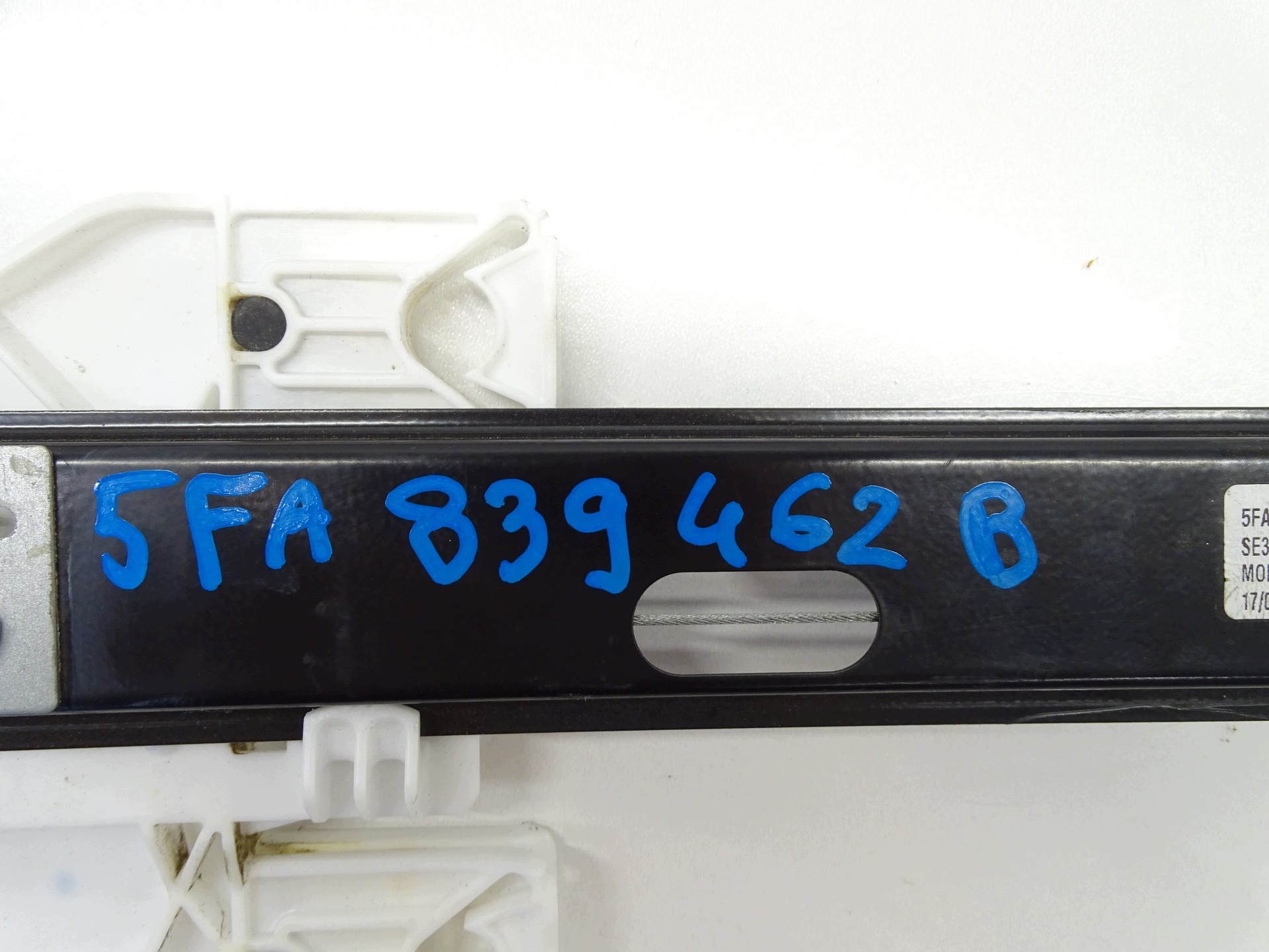 window regulator right rear part CUPRA LEON 5FA839462B