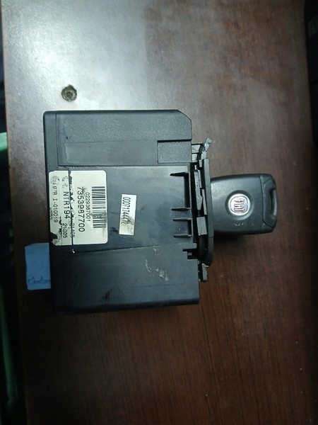 ignition FIAT CROMA 7353987700