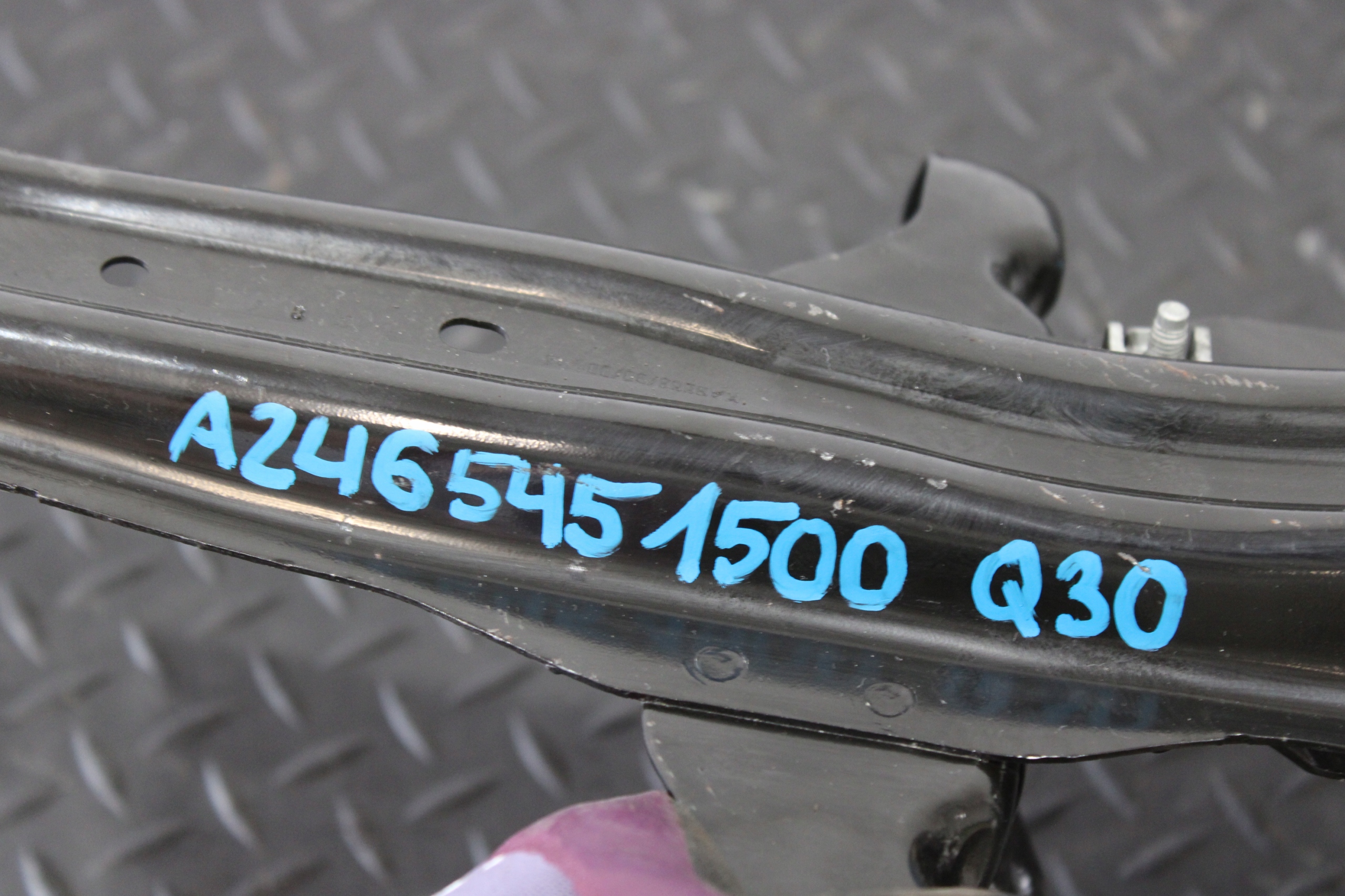 Porte Support Support plaque INFINITI Q30 A2465451500