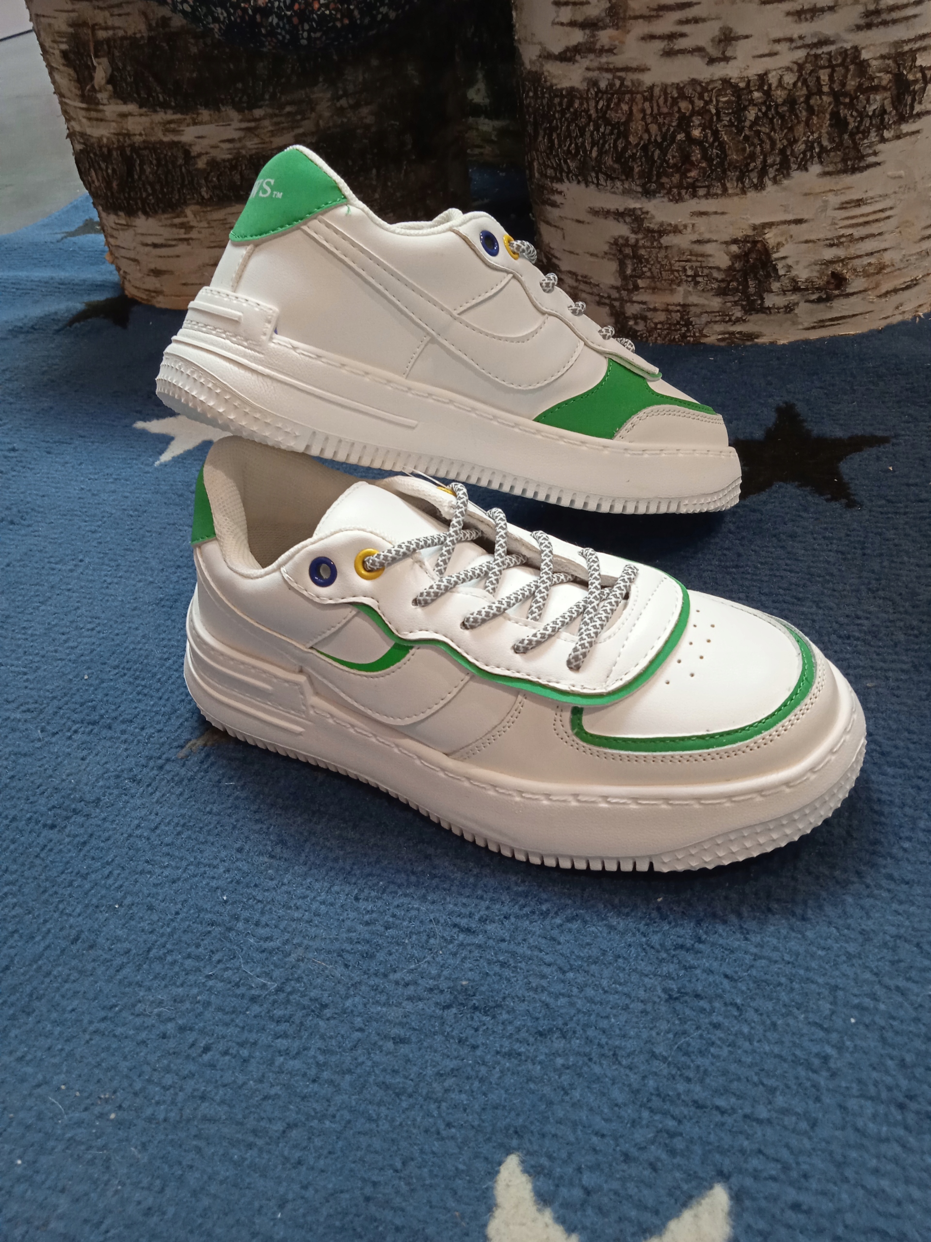 

adidasy r.34 22 CM Profilowane Wkładka Skóra