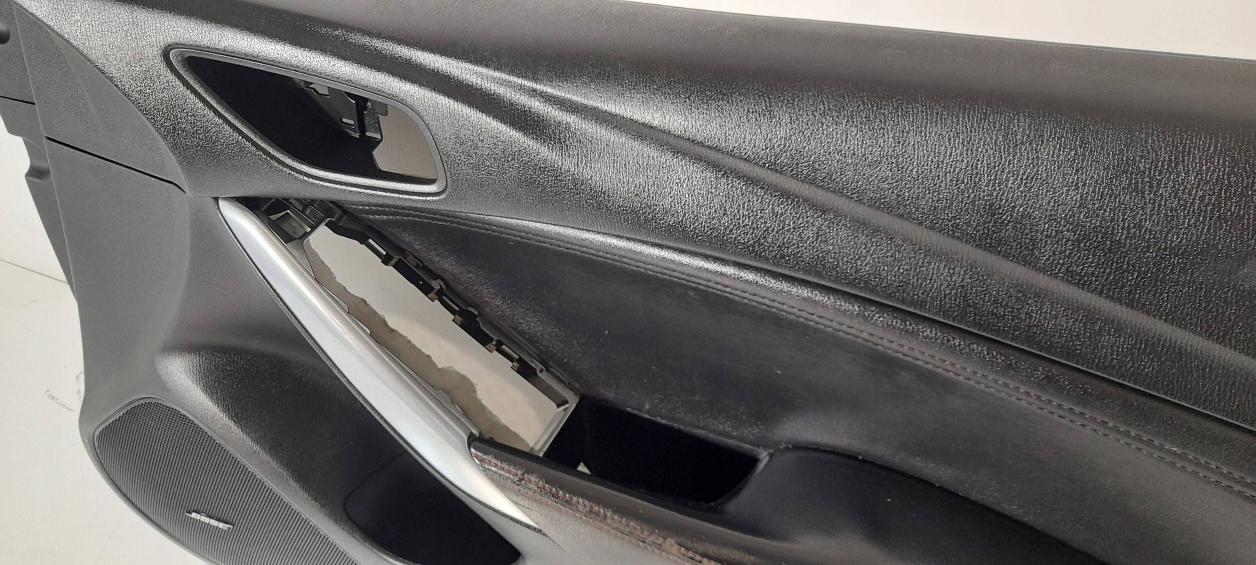 Mazda 6 GJ side door front right GHP96843X (ET205)
