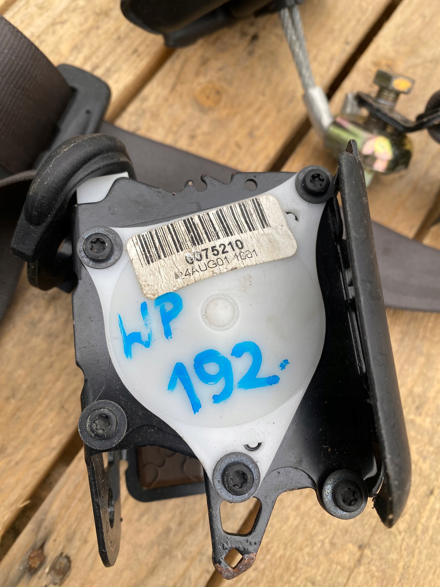 Gurten Sicherheits mitte heck ZAPINKA AUDI A4 B6 B7 8E5857807L 8E0857740