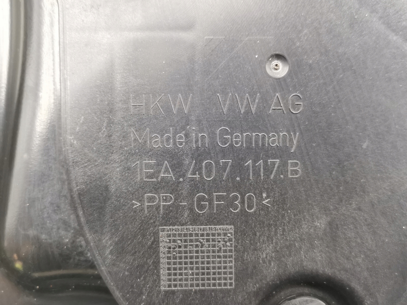 arm left front Seat Cupra Born 1EA407151B new original