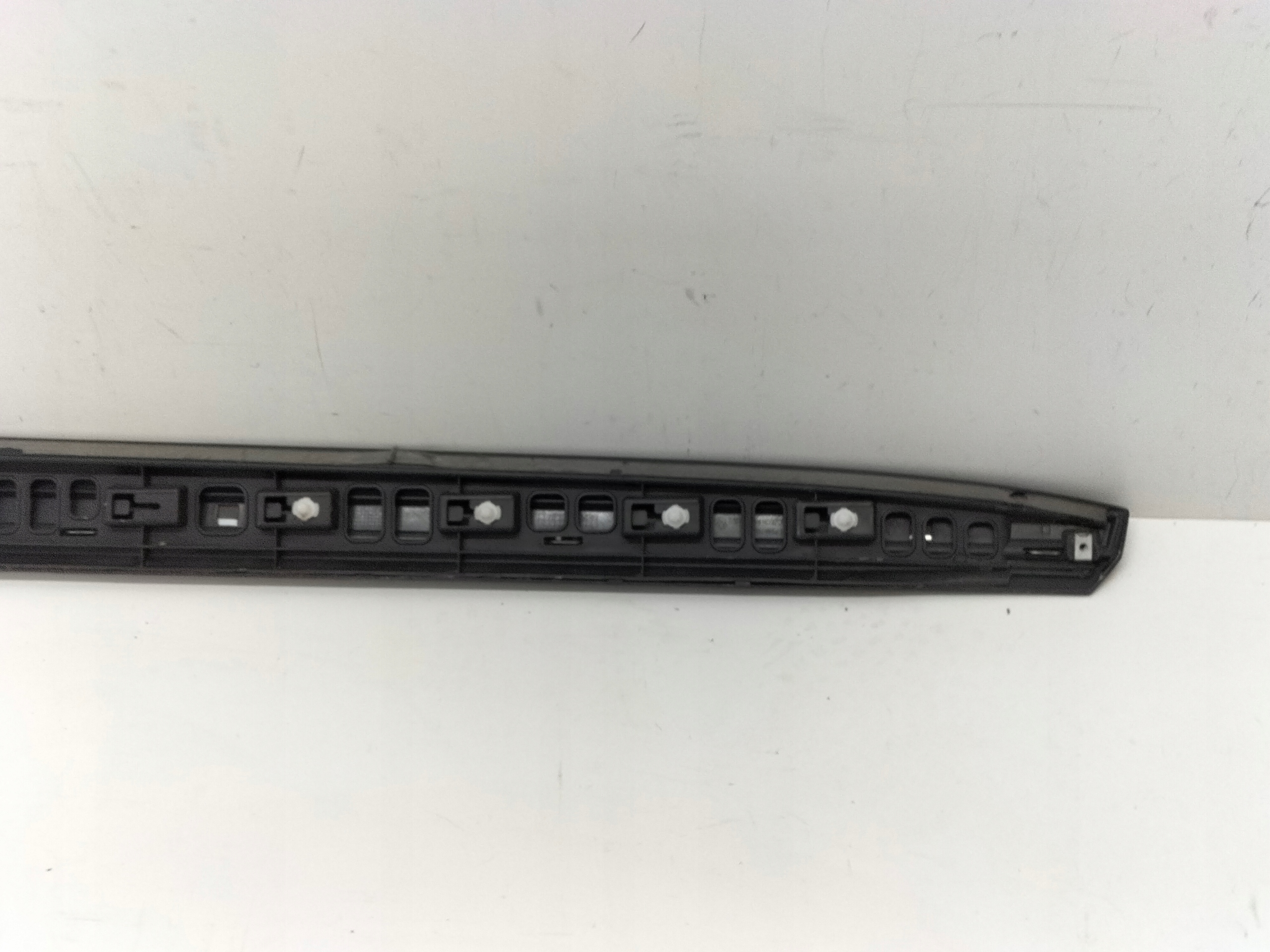 moulding cap door front left VW ARTEON 17