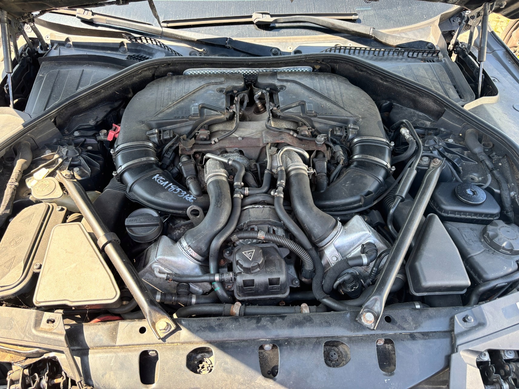 engine complete BMW 750i XDrive F01 N63B44A