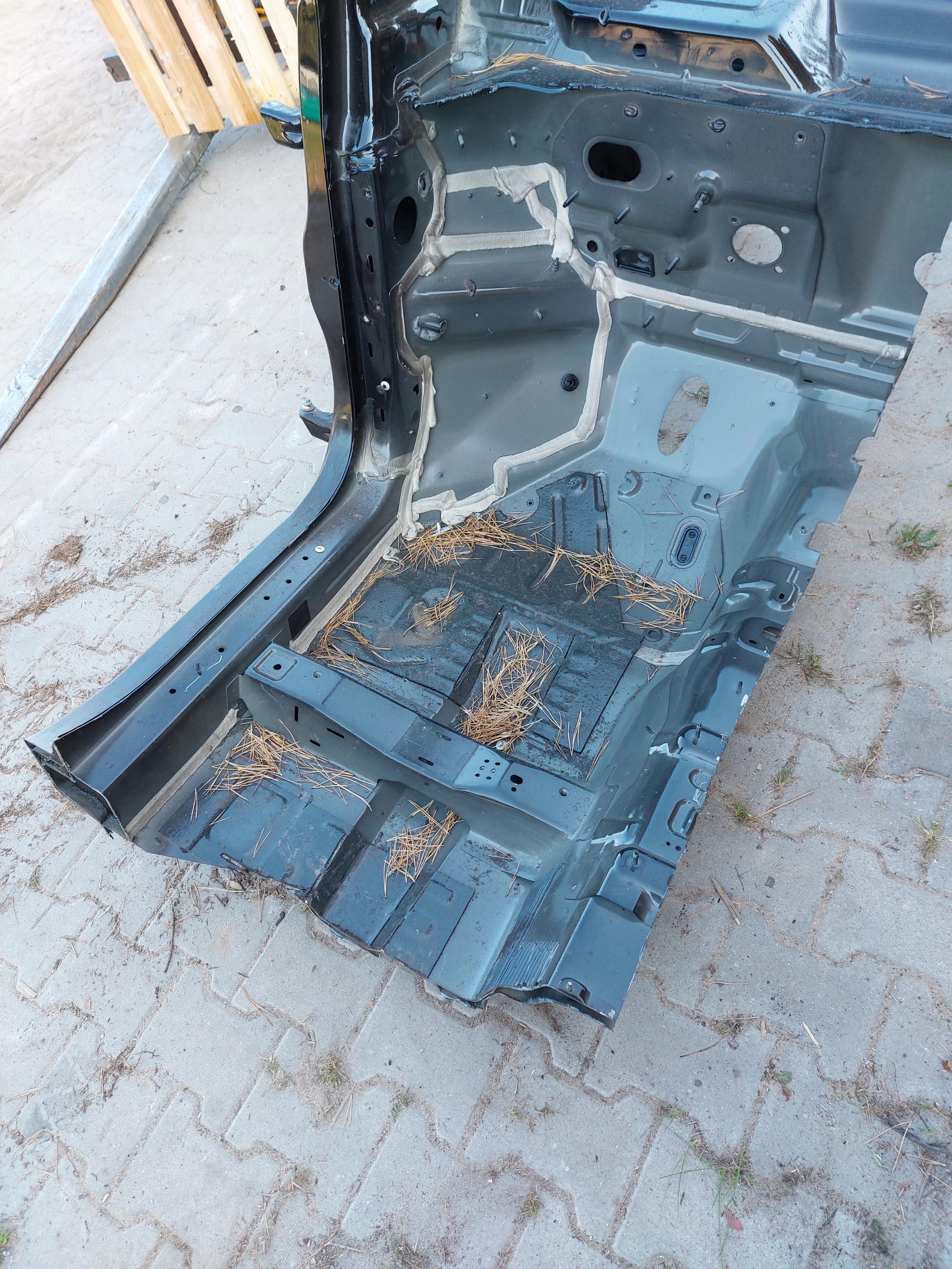 EDGE II PODLUZNICA LEWA PROG SLUPEK CWIARTKA Car type Passenger cars