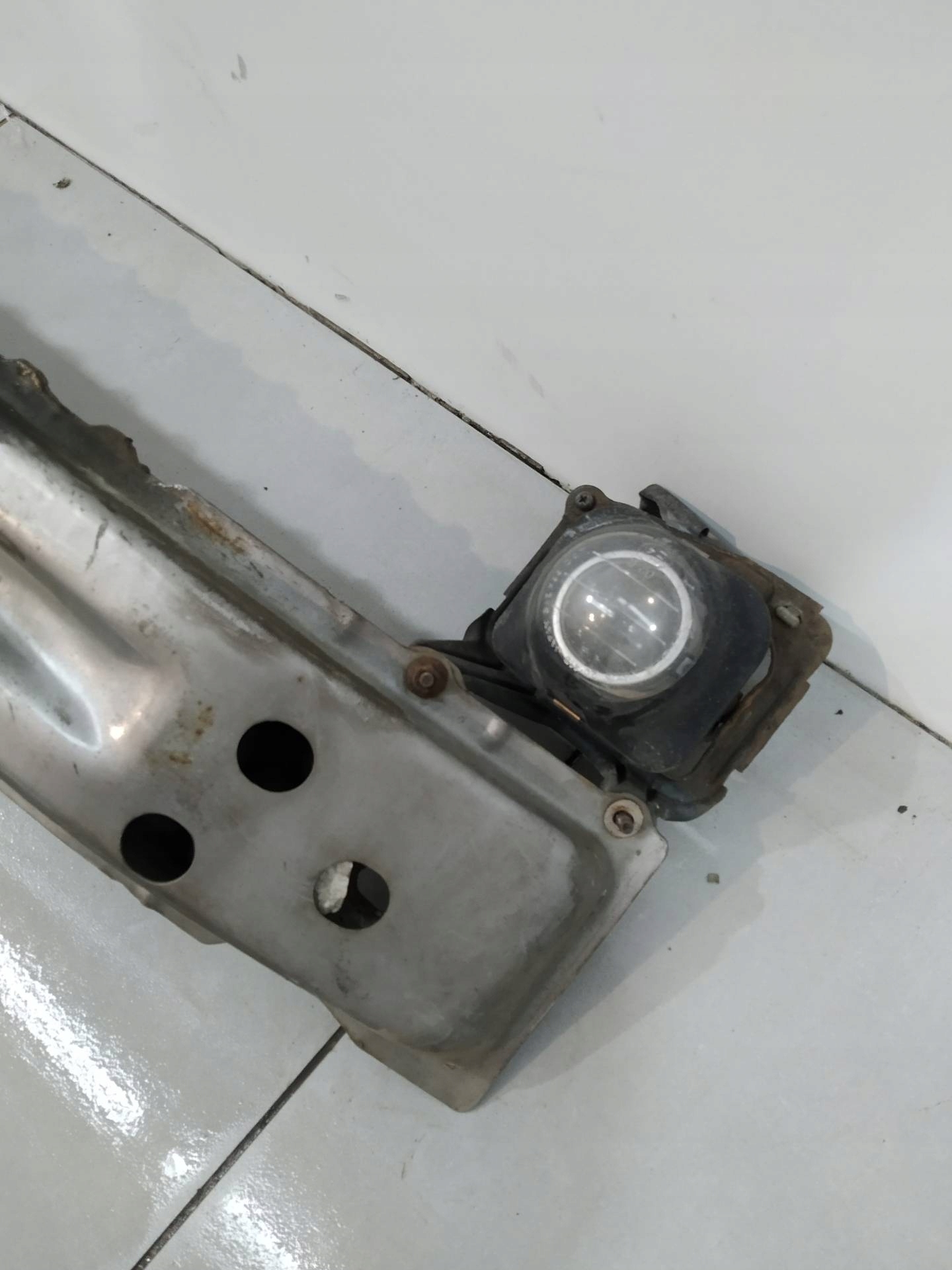 pillar of a bumper sider front Toyota Celica VII (1999-2006)