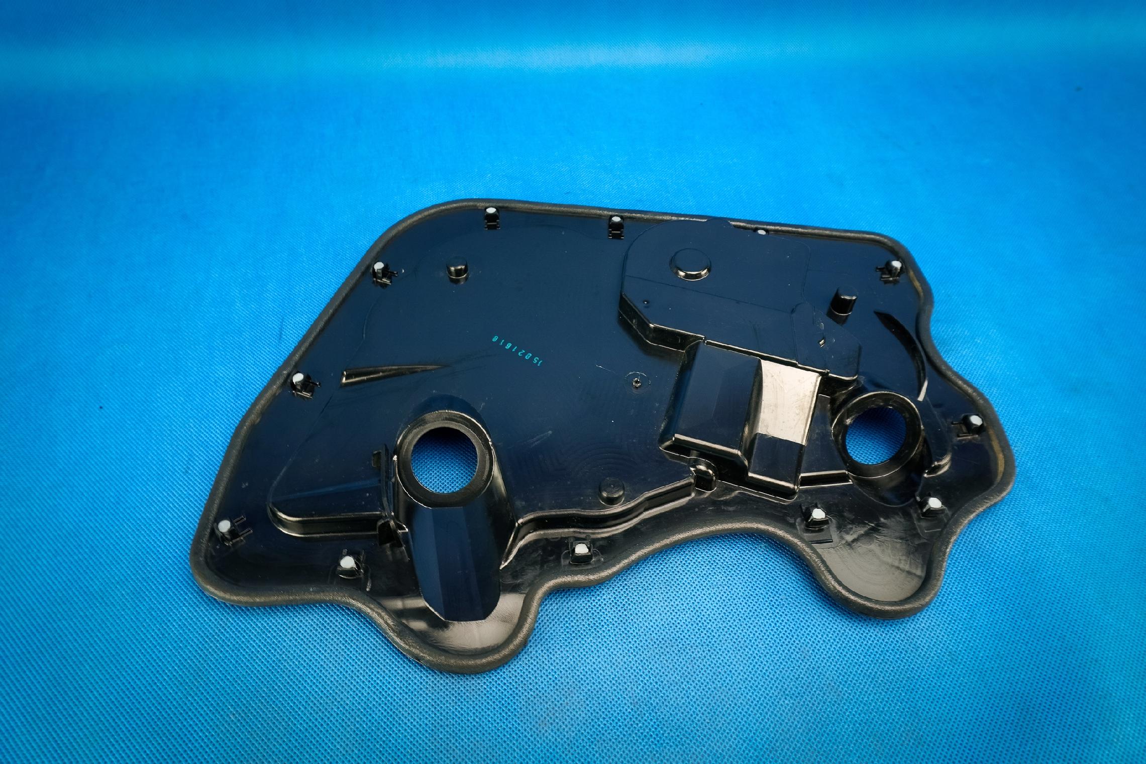 engine dociagu door Audi A6 A7 A8 S8 4H 4F0837060