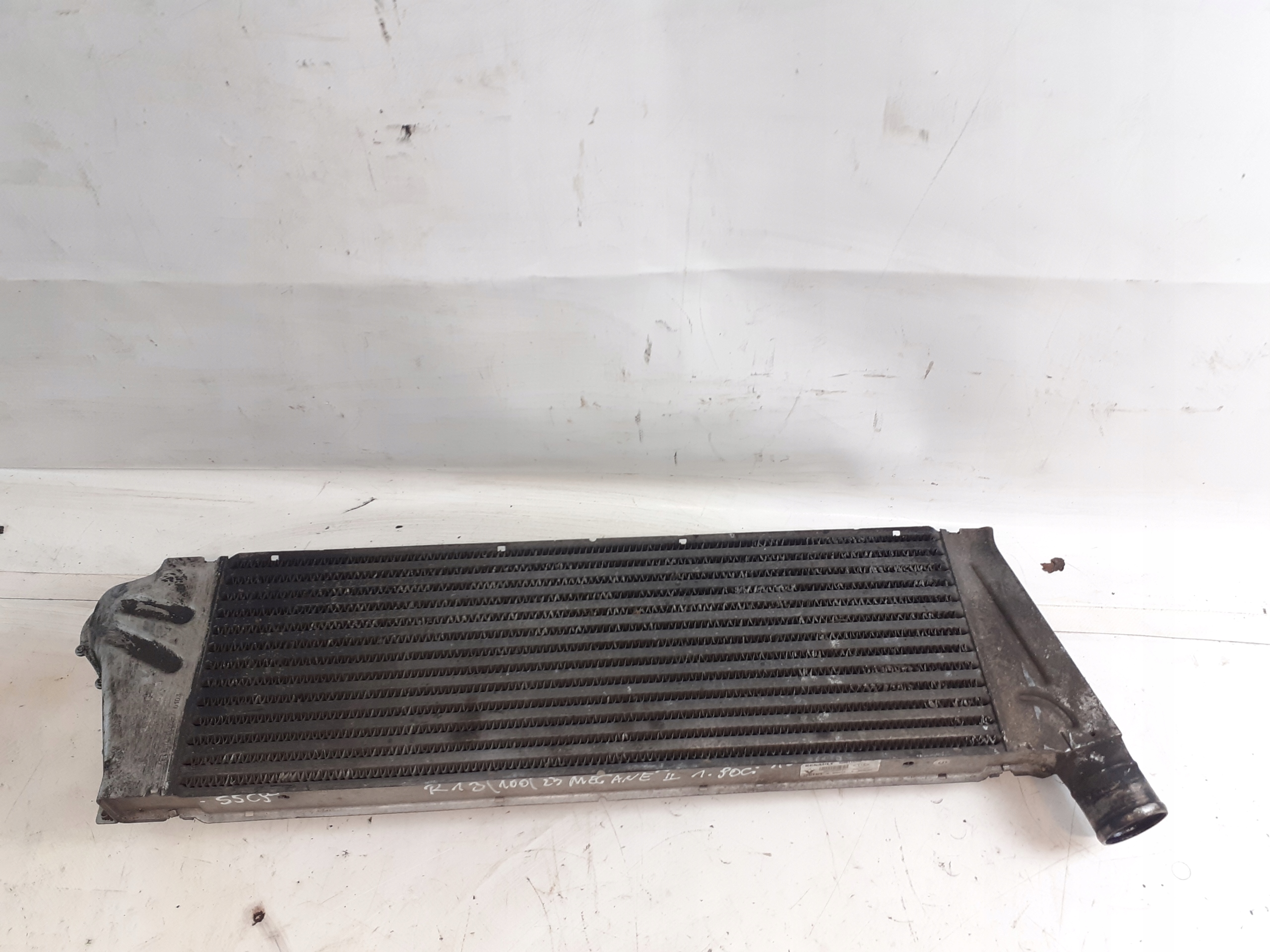 intercooler, radiator Renault Megane 2 8200115540