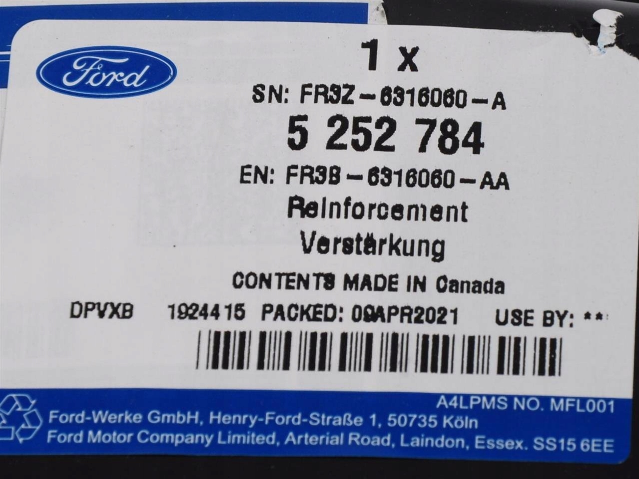 FARTUCH PRAWY DOLNY MUSTANG 2015 17 Part number FR3B 6316060 AA