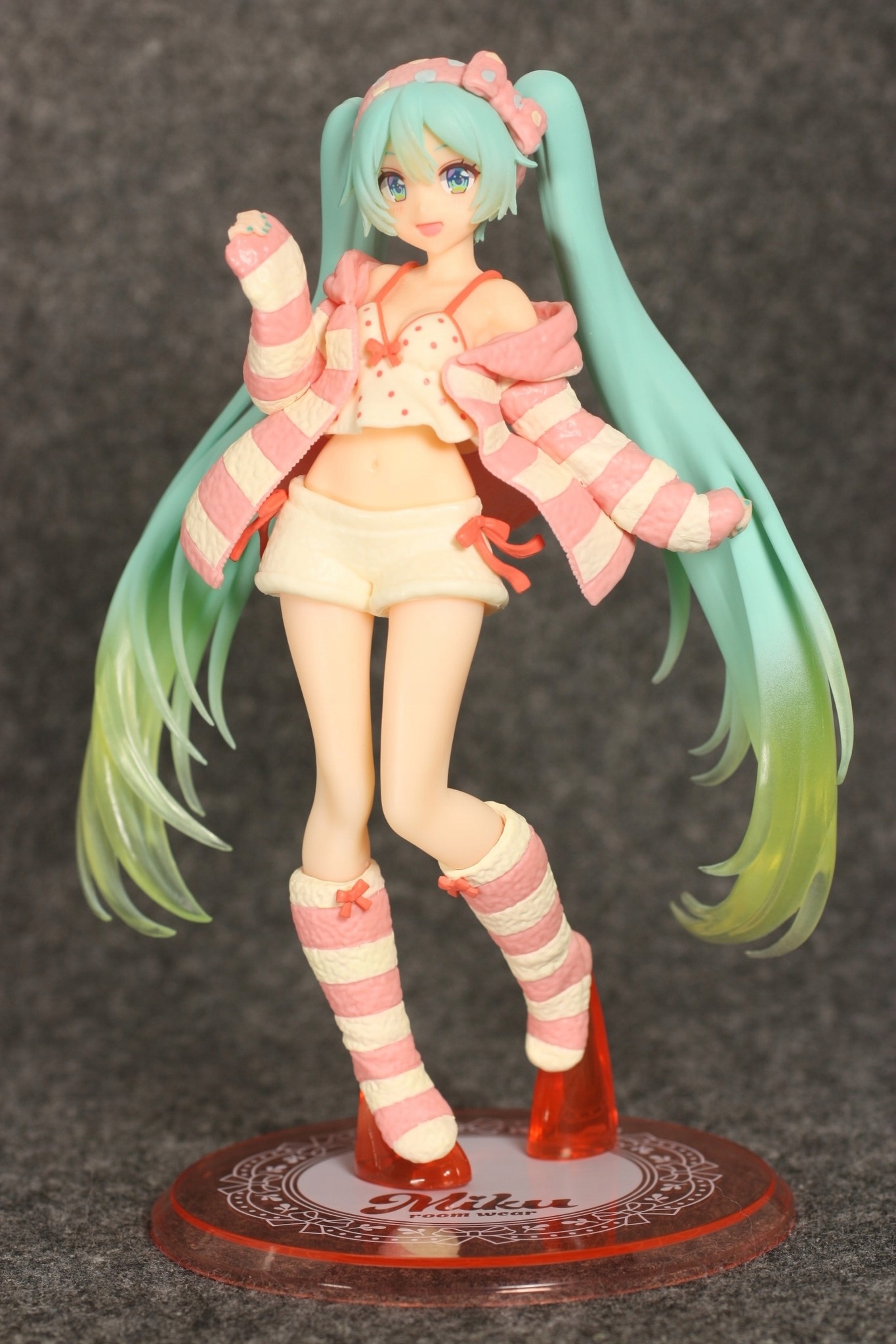 Figurka Anime Manga Hatsune Miku Room Wear Taito EAN (GTIN) 699858939527