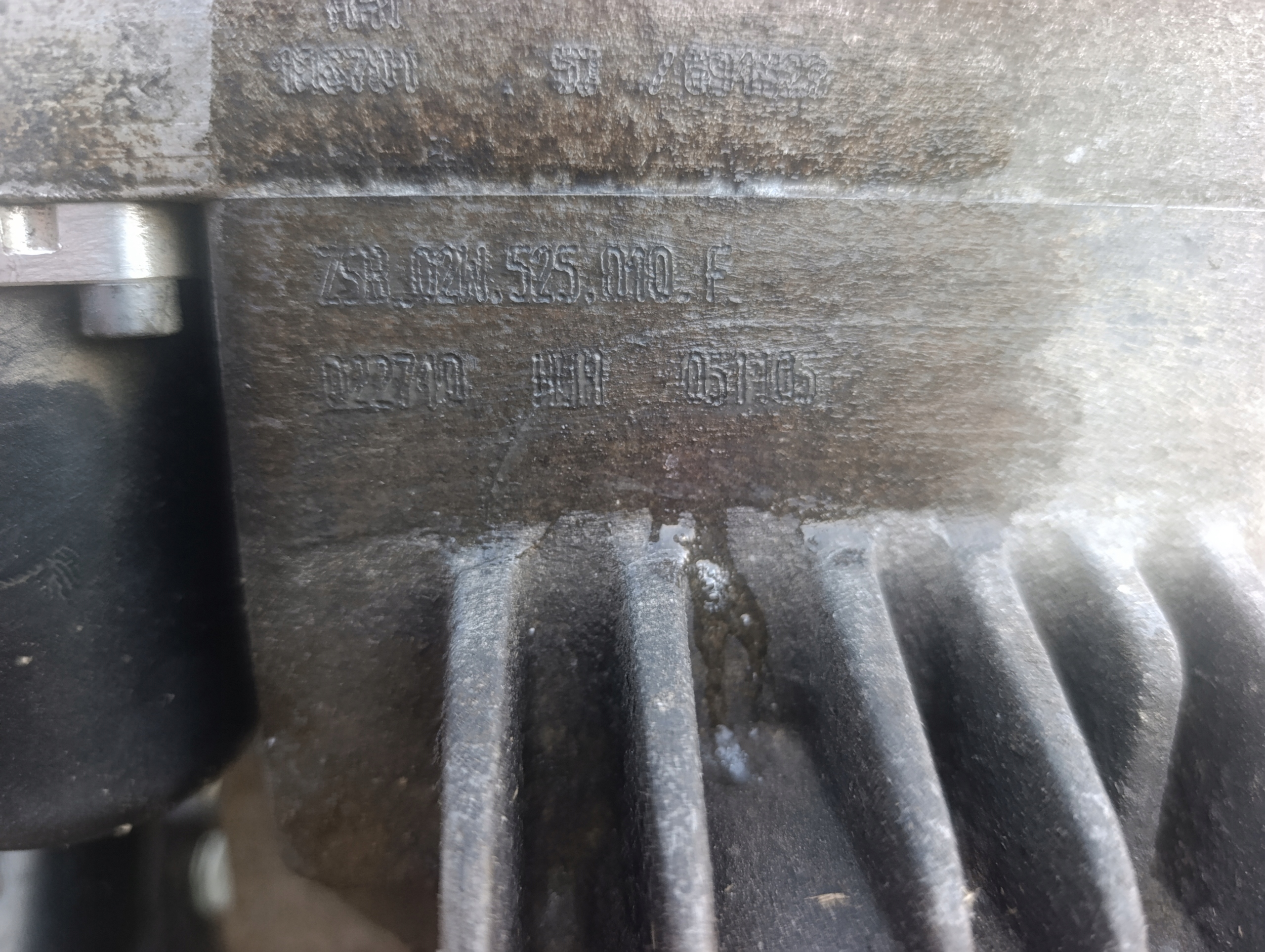 rear differential VW T5 2.5 TDI diff differential ZSB02W525010F 4X4